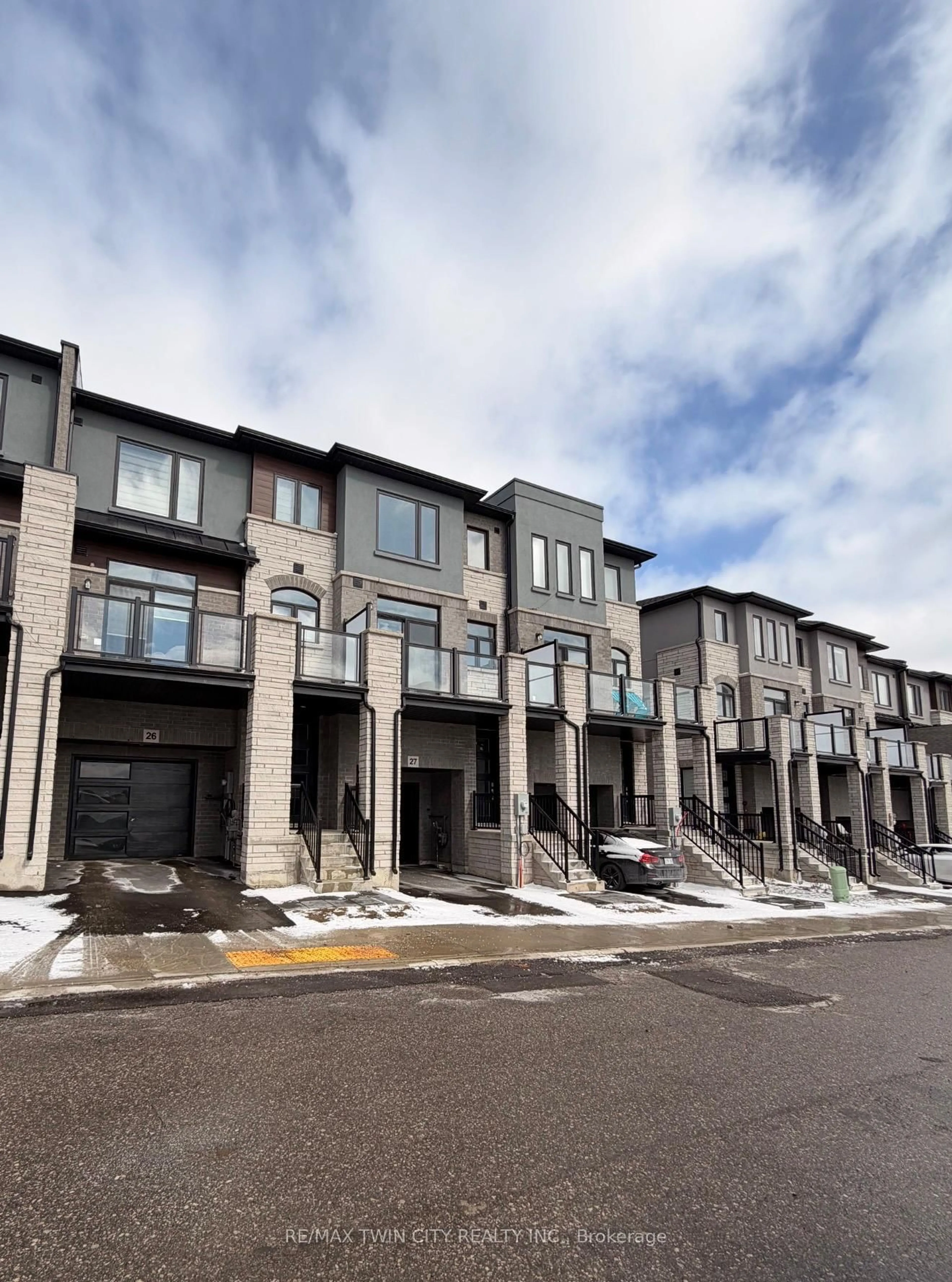 A pic from outside/outdoor area/front of a property/back of a property/a pic from drone, street for 155 Equestrian Way #26, Cambridge Ontario N3E 0E8