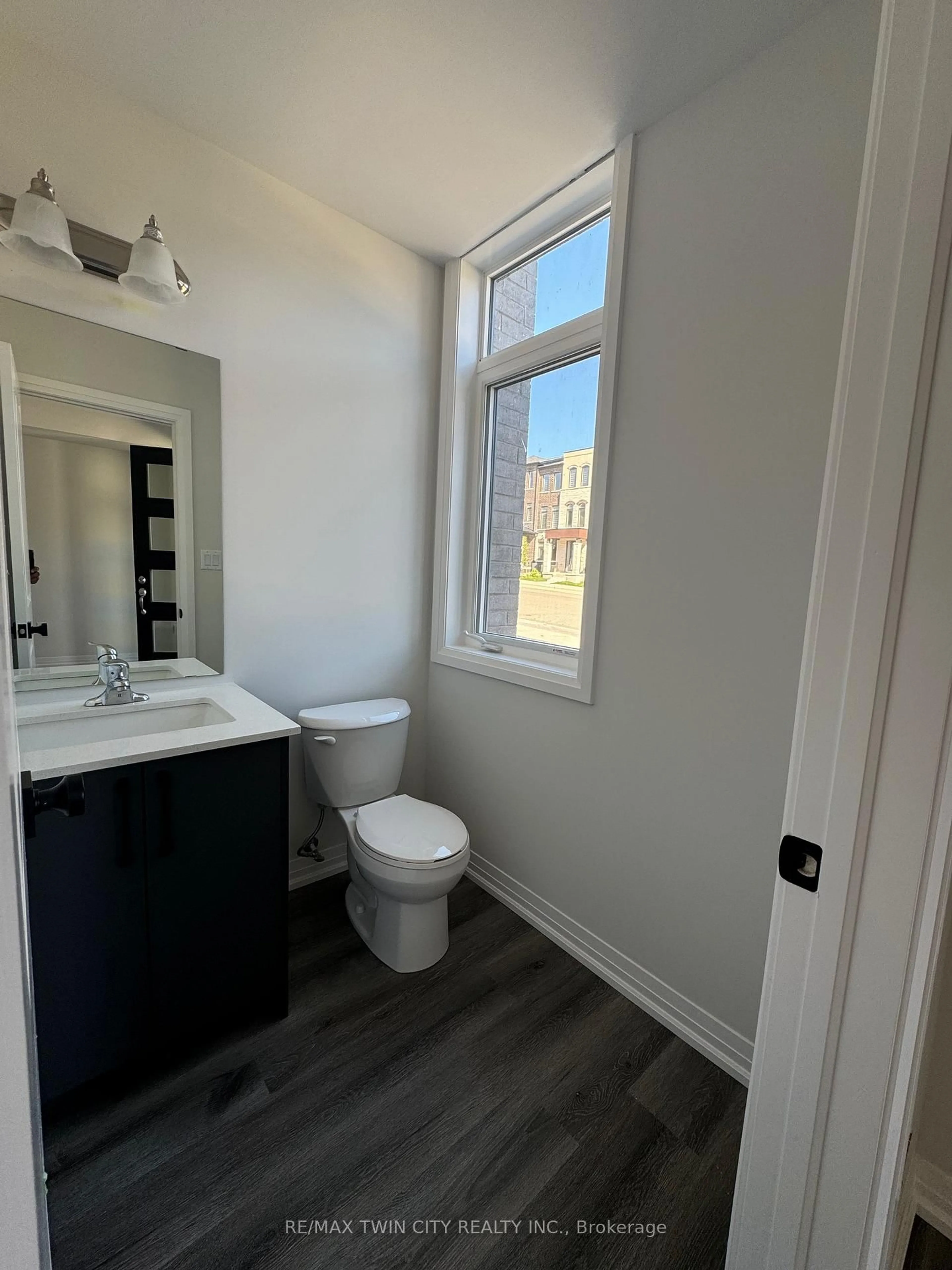 A pic of a room for 155 Equestrian Way #26, Cambridge Ontario N3E 0E8