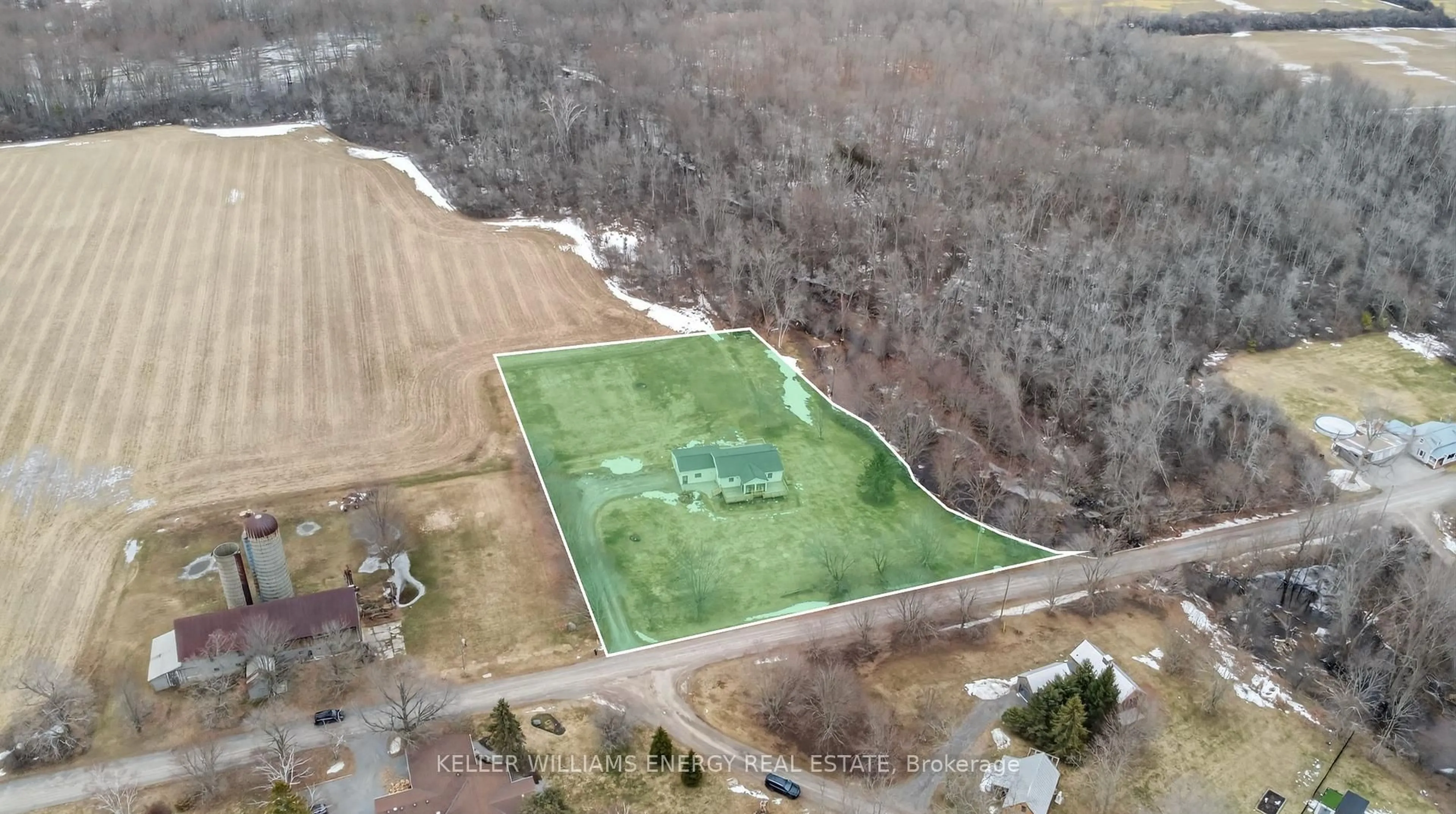 A pic from outside/outdoor area/front of a property/back of a property/a pic from drone, unknown for 300 Hubbs Creek Rd, Prince Edward County Ontario K0K 3L0