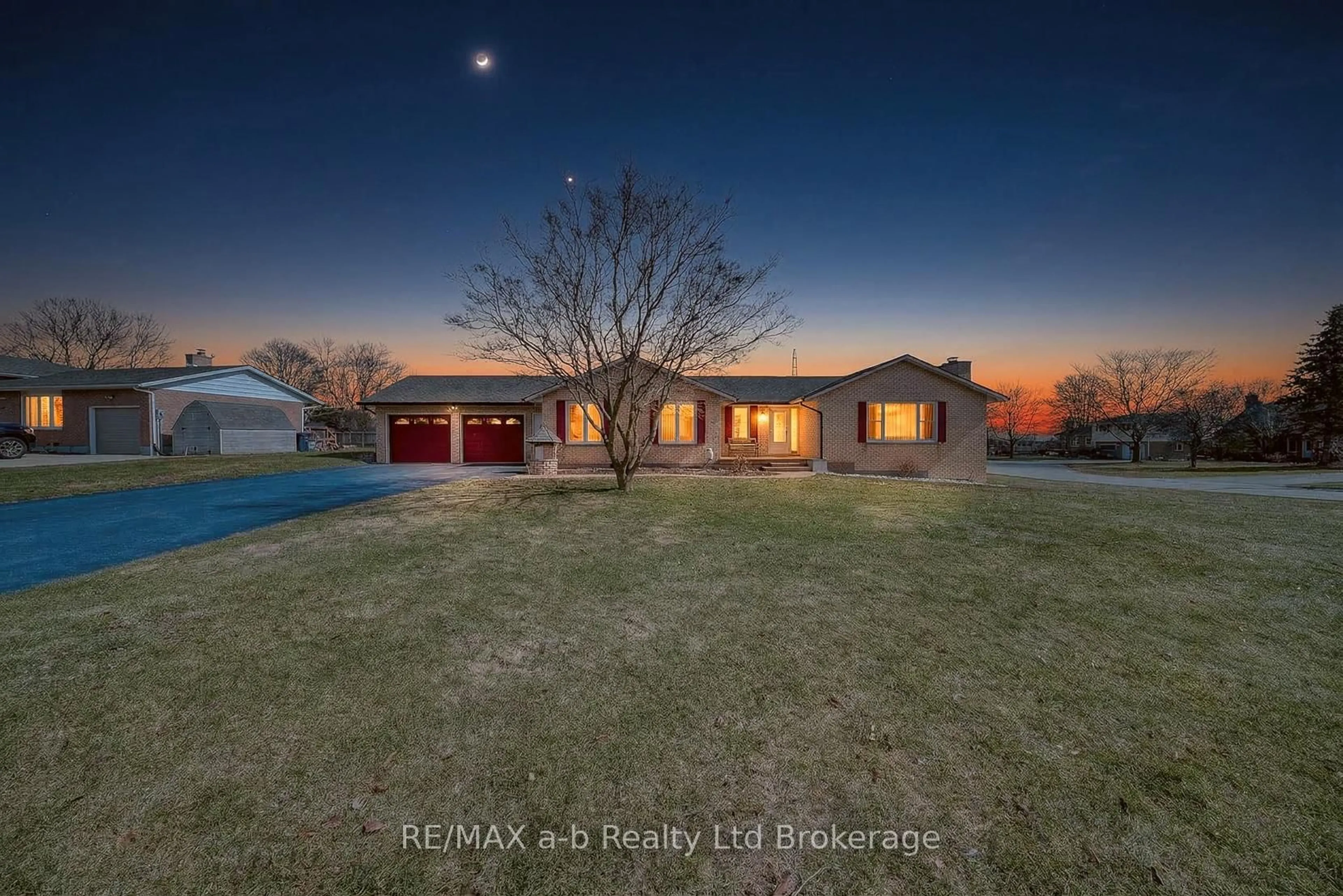 Unknown for 14 Quinn Dr, South-West Oxford Ontario N0J 1W0