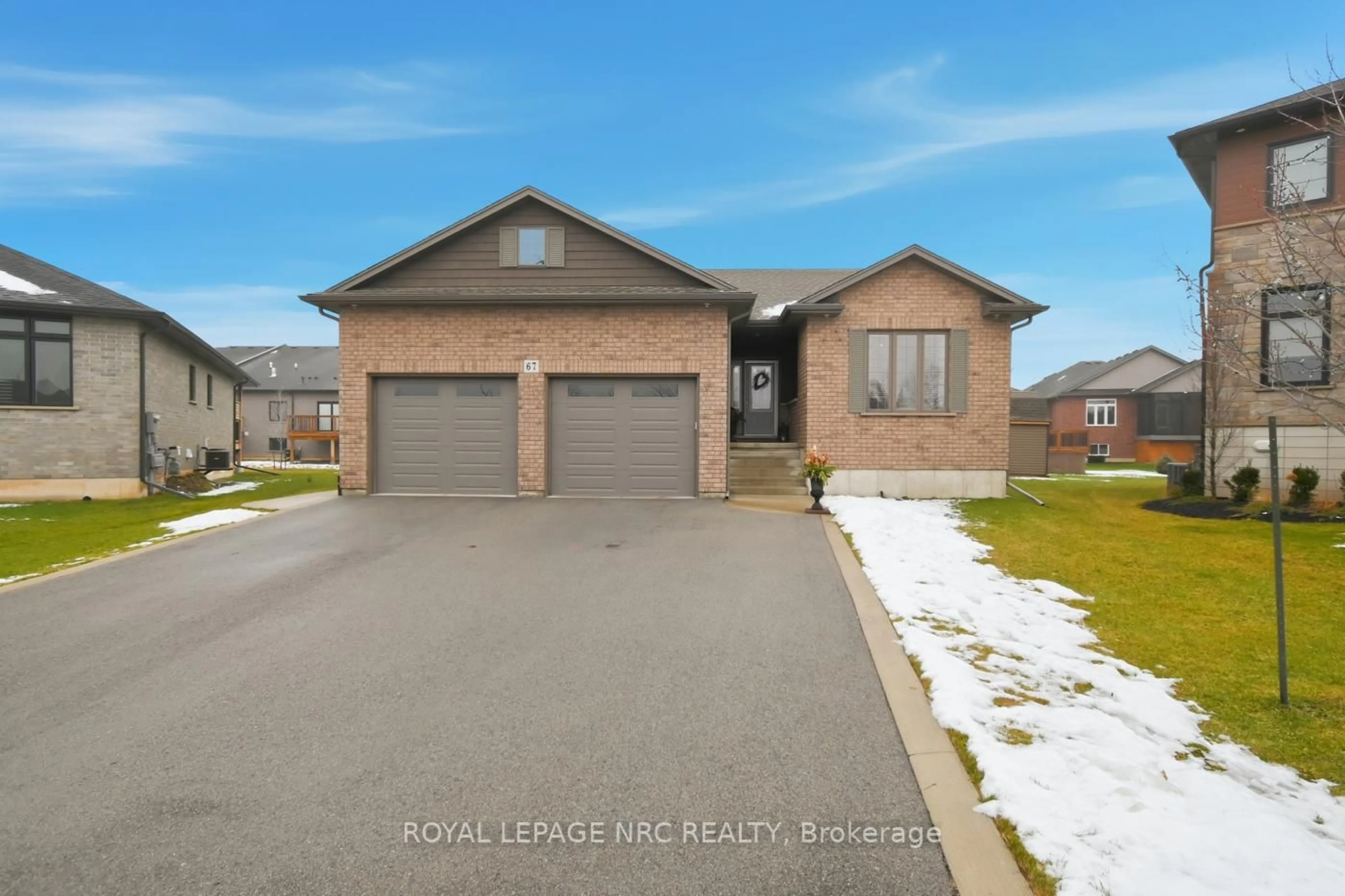 Home with brick exterior material, street for 67 Hickory Crt, Port Colborne Ontario L3K 0B2