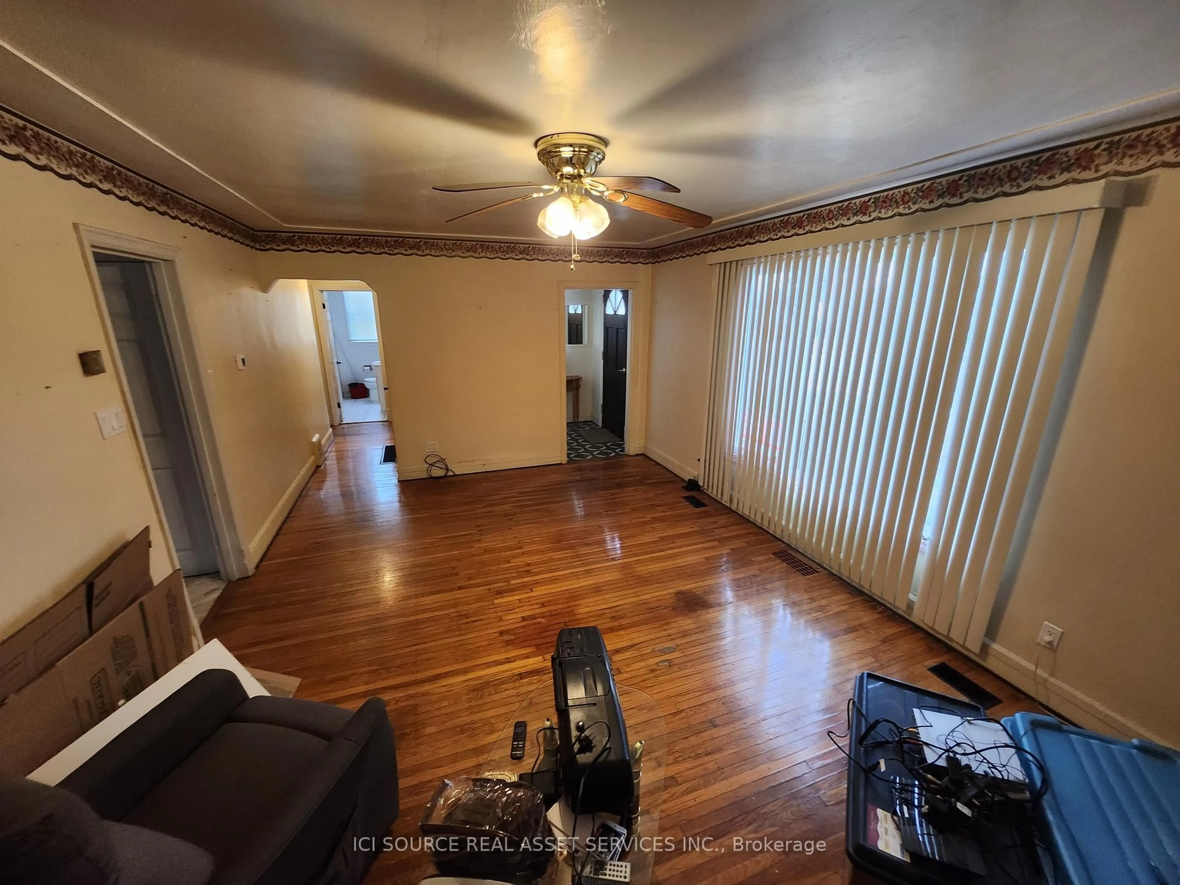 Unknown for 279 Millen Rd, Hamilton Ontario L8E 2H1