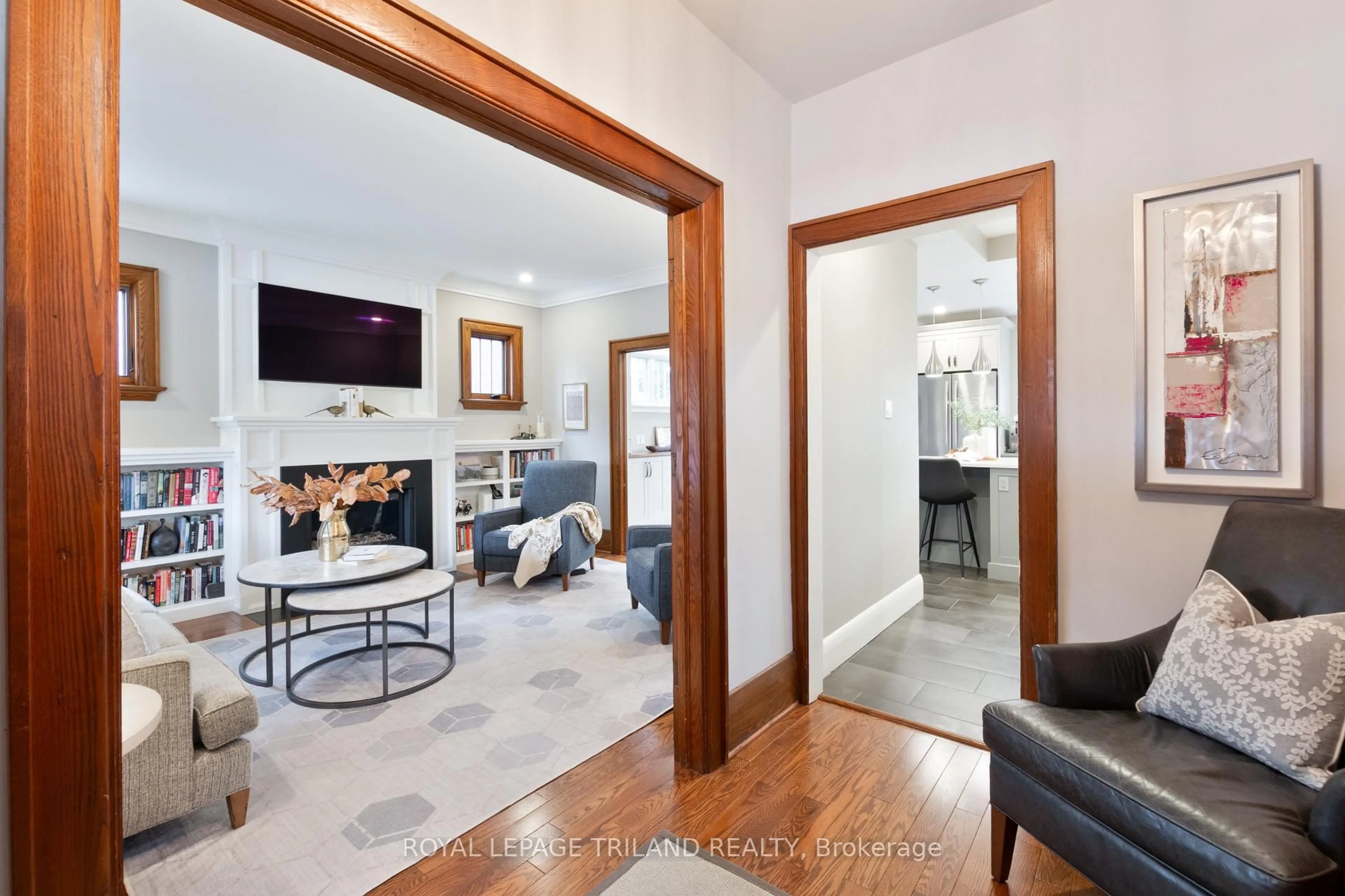 Indoor entryway for 36 Mckenzie Ave, London South Ontario N6C 1V3