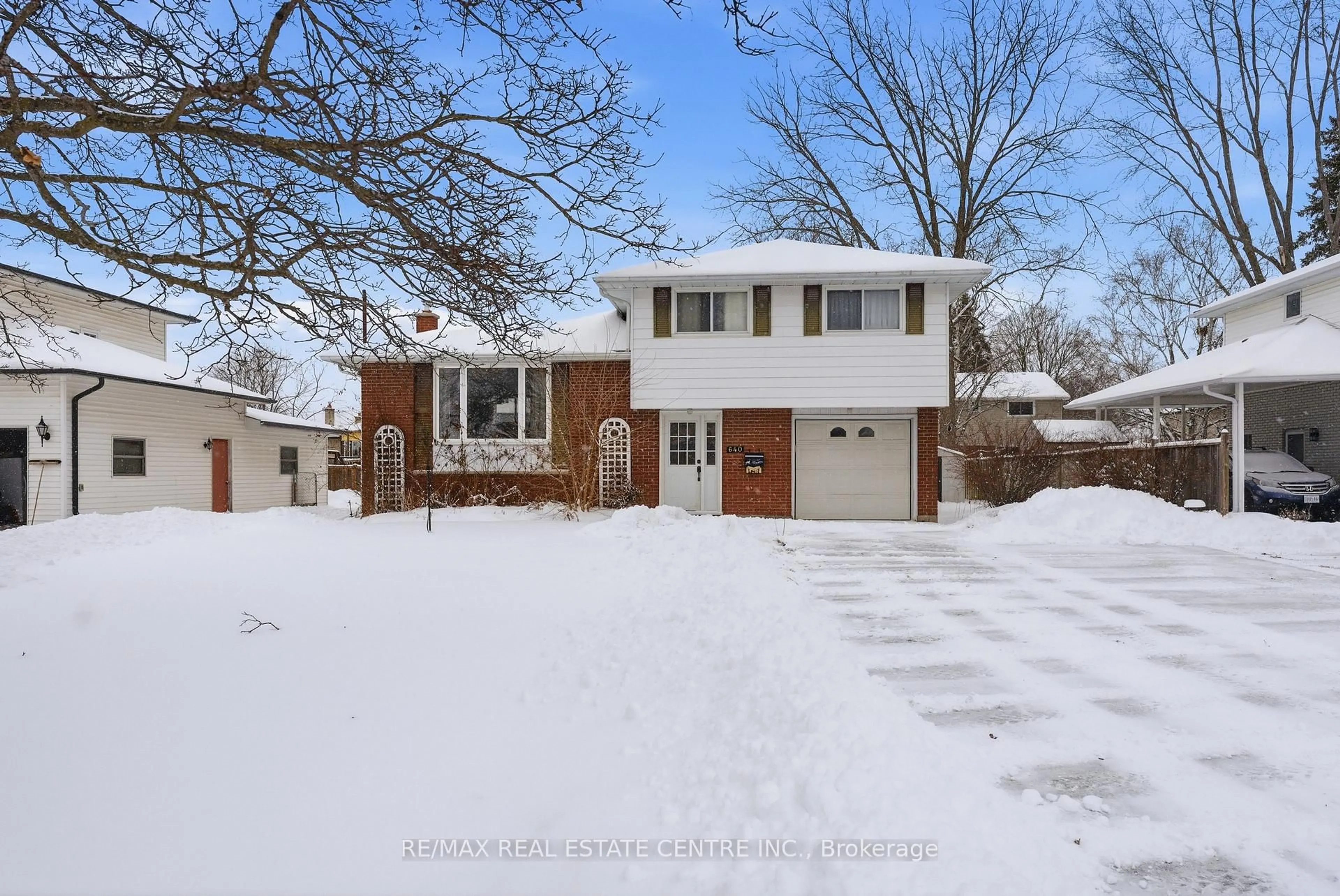 Unknown for 640 Bridge St, Belleville Ontario K8N 1S5