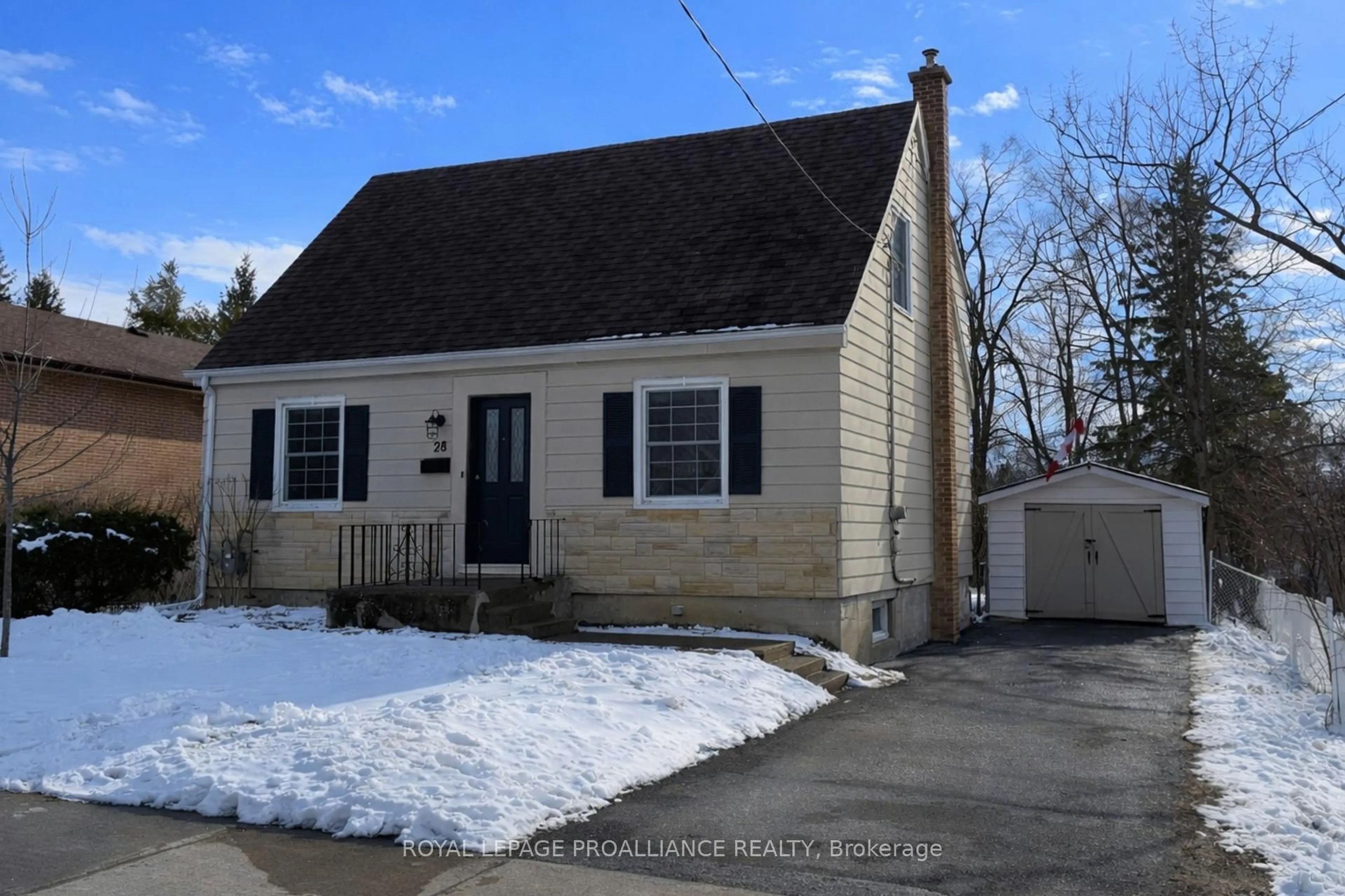 Home with vinyl exterior material, street for 28 Fairway Ave, Belleville Ontario K8N 4B3