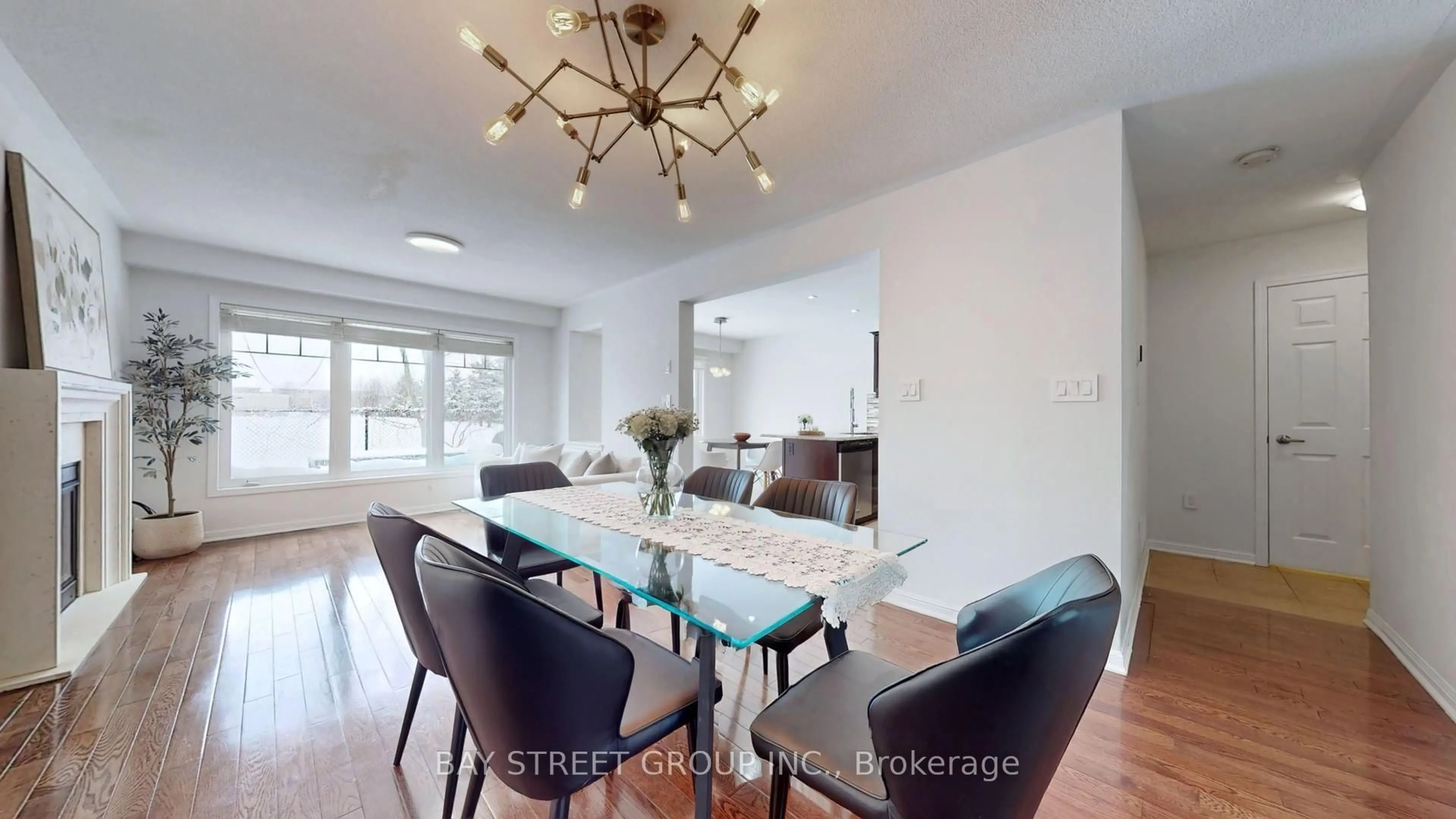 Dining room, unknown for 216 Emick Dr, Hamilton Ontario L9K 0E1
