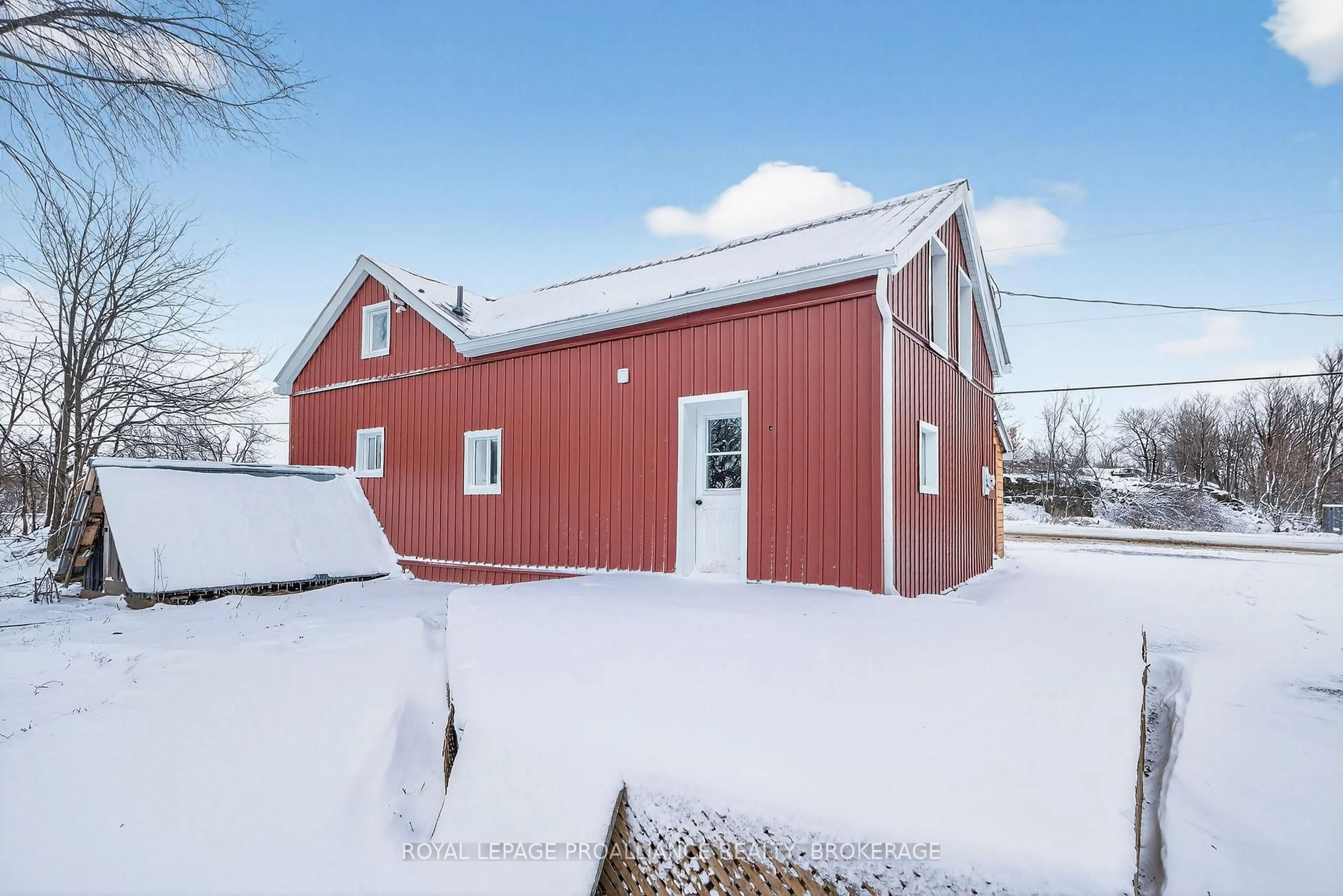 Shed for 5668 Battersea Rd, Battersea Ontario K0H 1H0