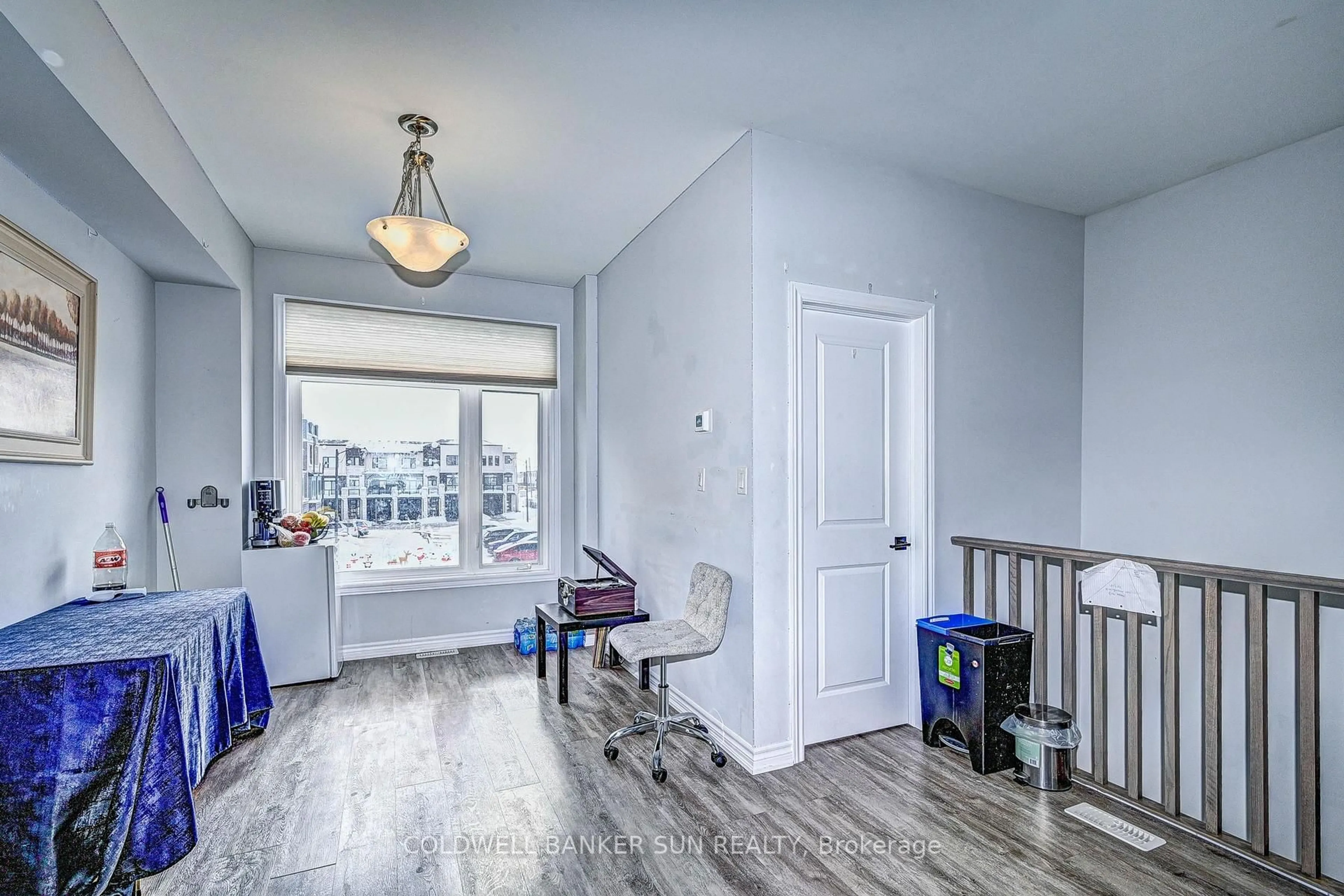 Indoor entryway for 314 Equestrian Way #03, Cambridge Ontario N3E 0E4