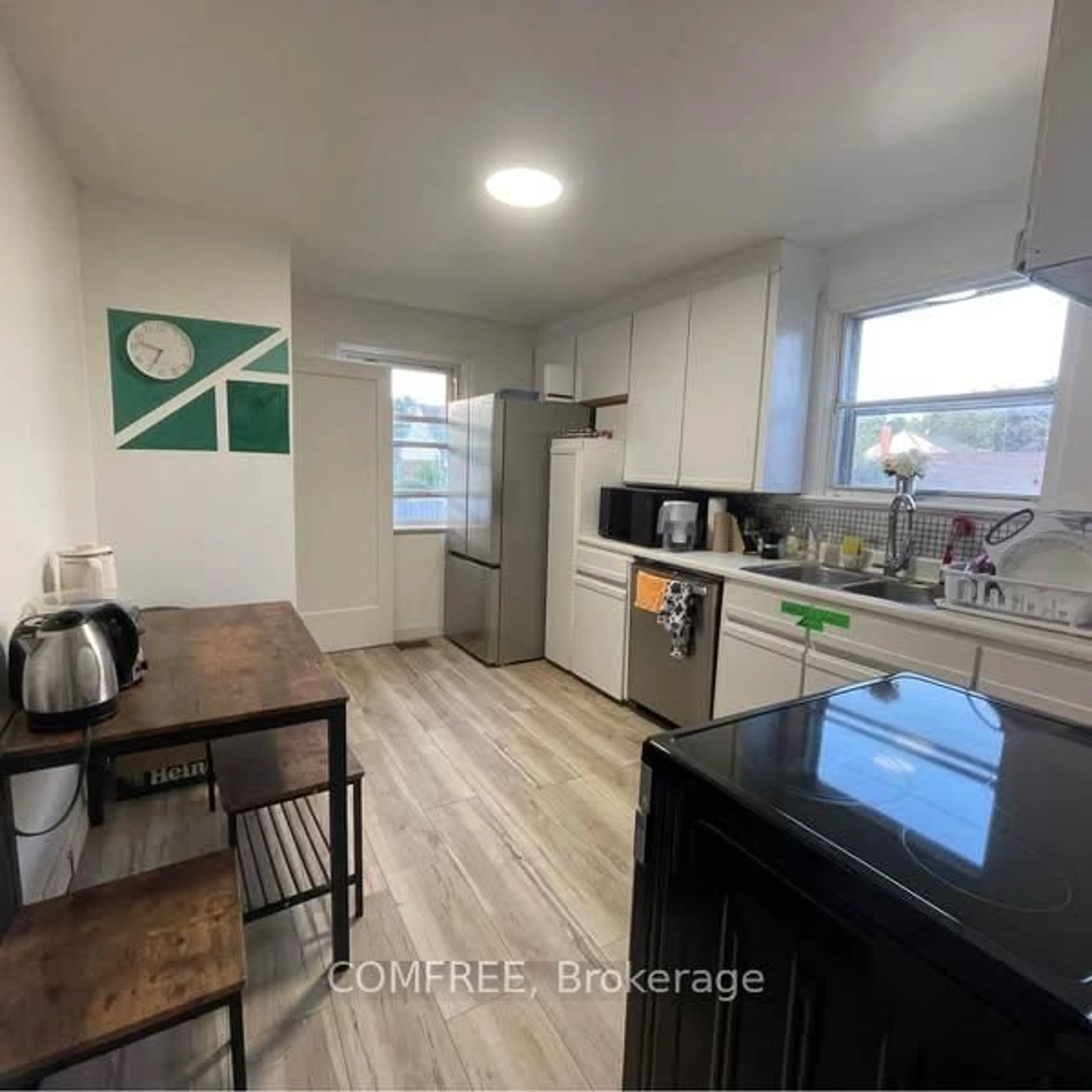 Unknown for 235 Belford Cres, Ottawa Ontario K1Z 7A9