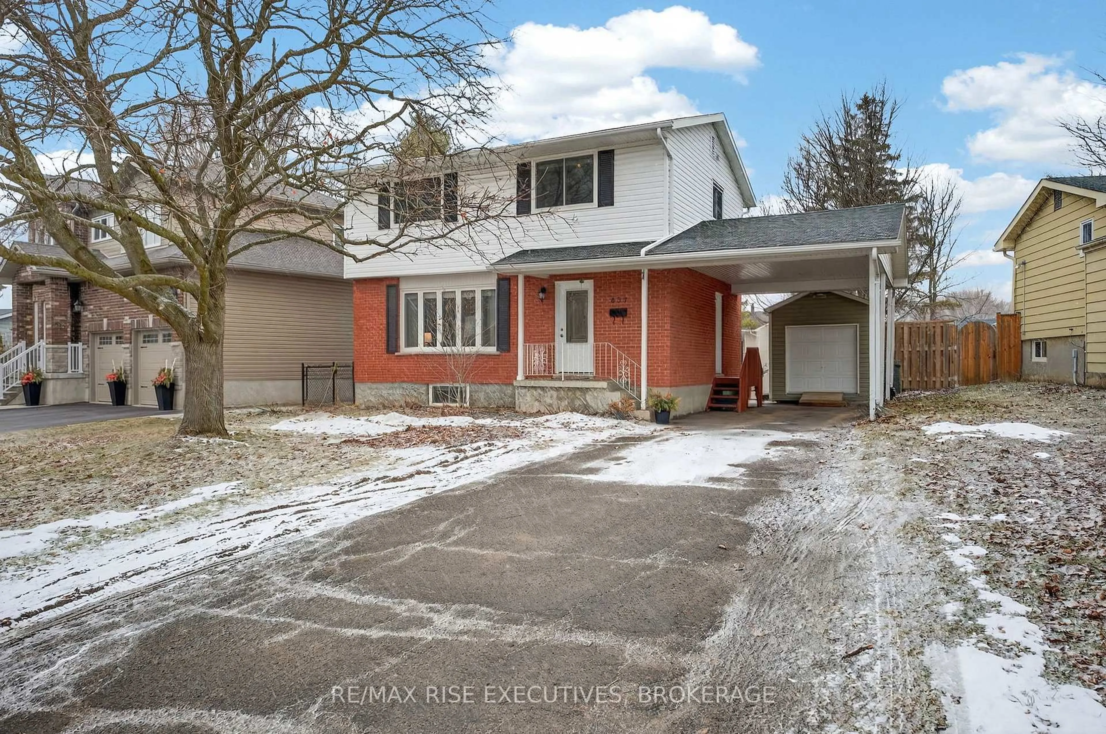 Unknown for 821 Mona Dr, Kingston Ontario K7M 6Z7