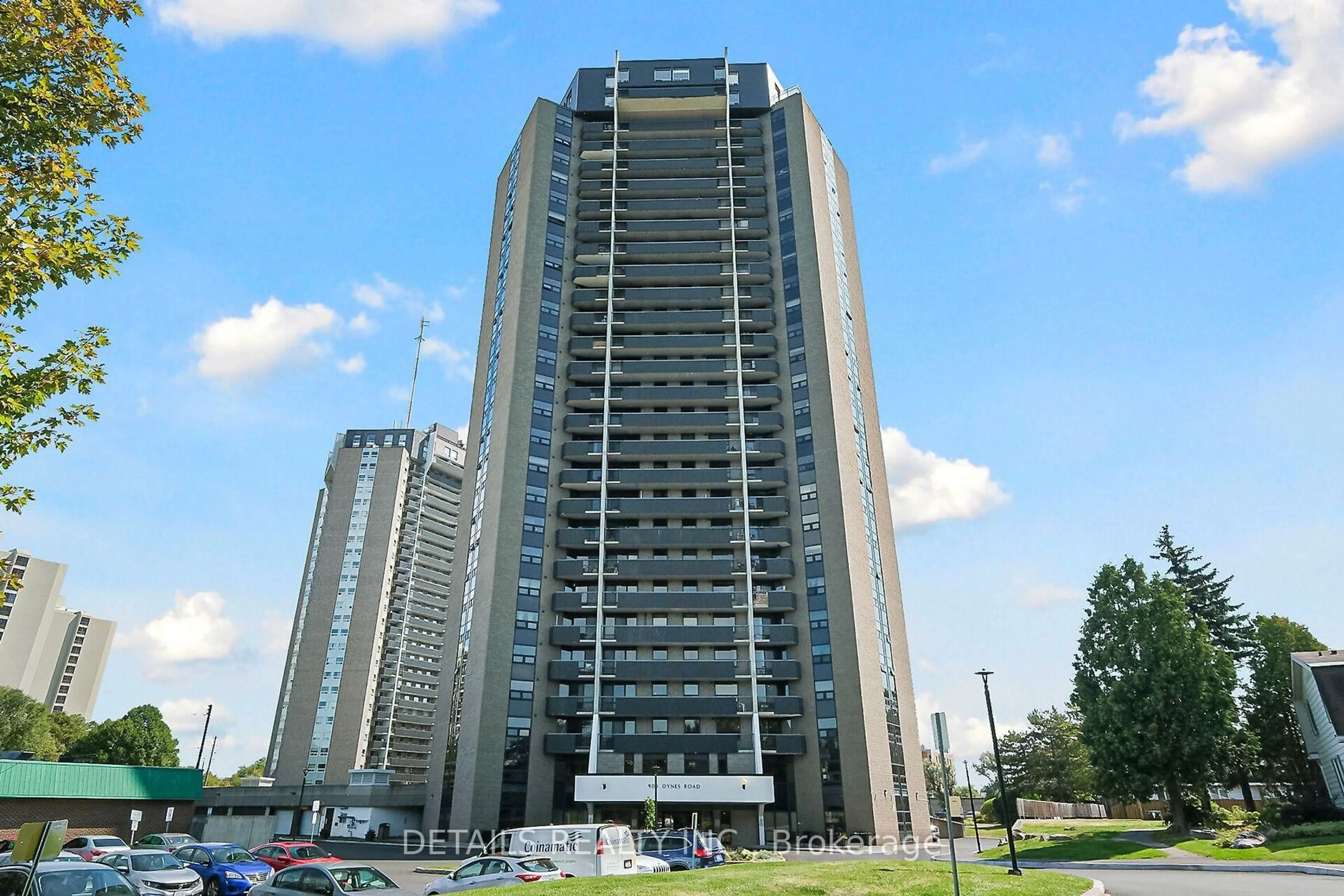 Balcony in the apartment, unknown for 900 Dynes Rd #2201, Ottawa Ontario K2C 3L6