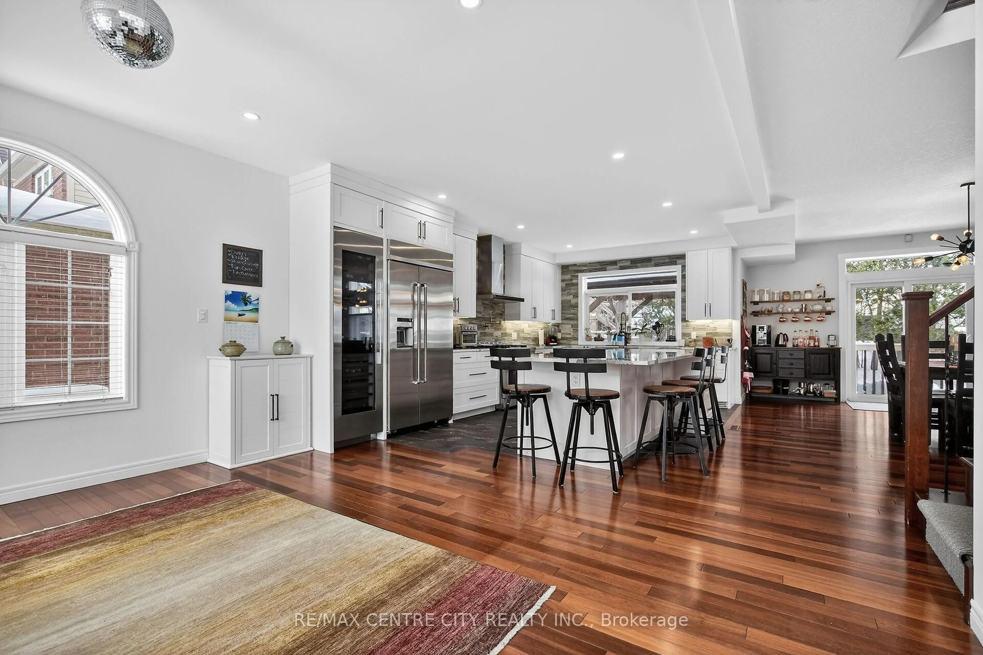 Open concept kitchen, unknown for 1260 Birchwood Dr, London South Ontario N6K 5C2