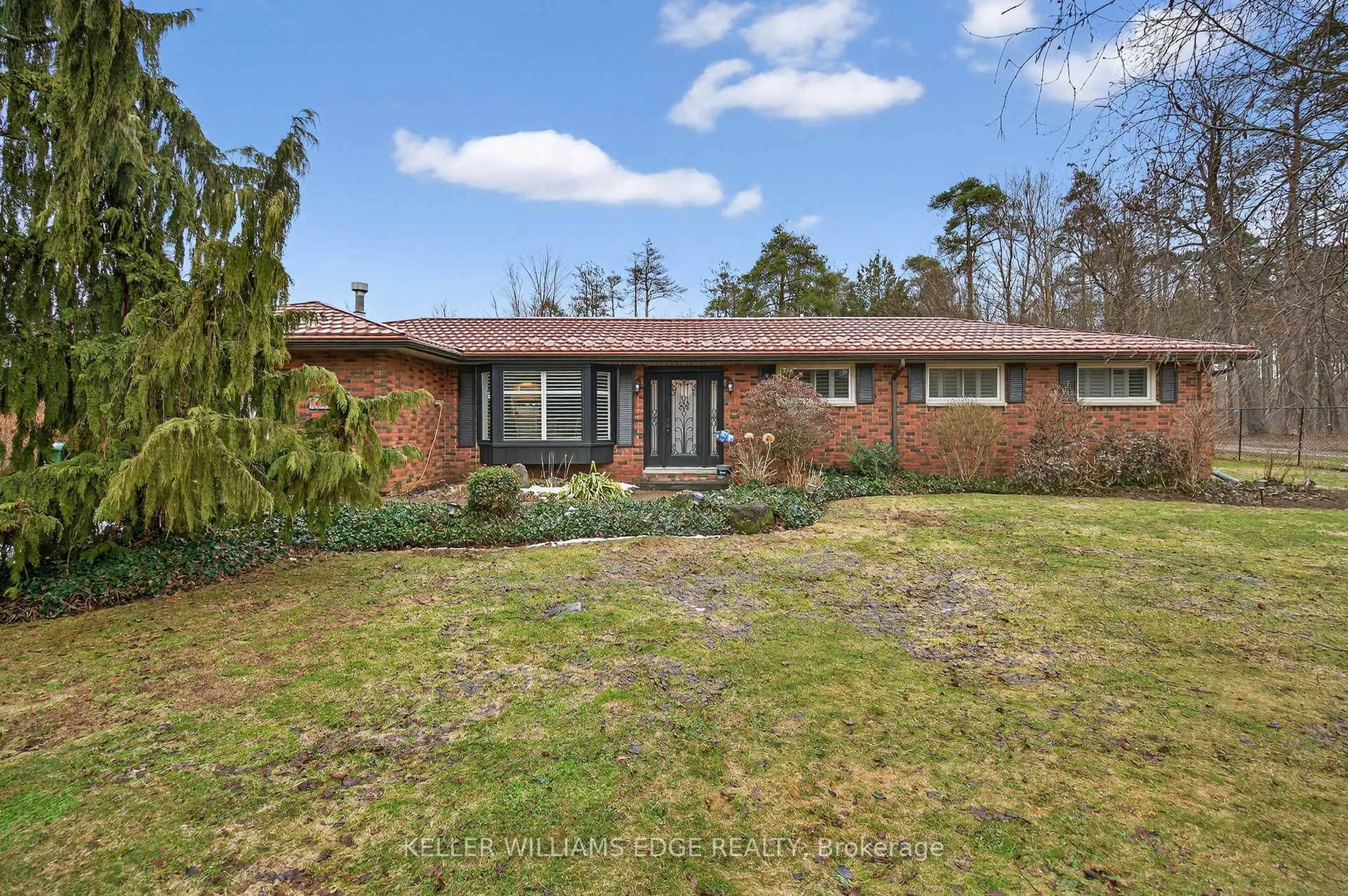 Home with brick exterior material, street for 484 11TH CONCESSION Rd, Hamilton Ontario L8B 1J1