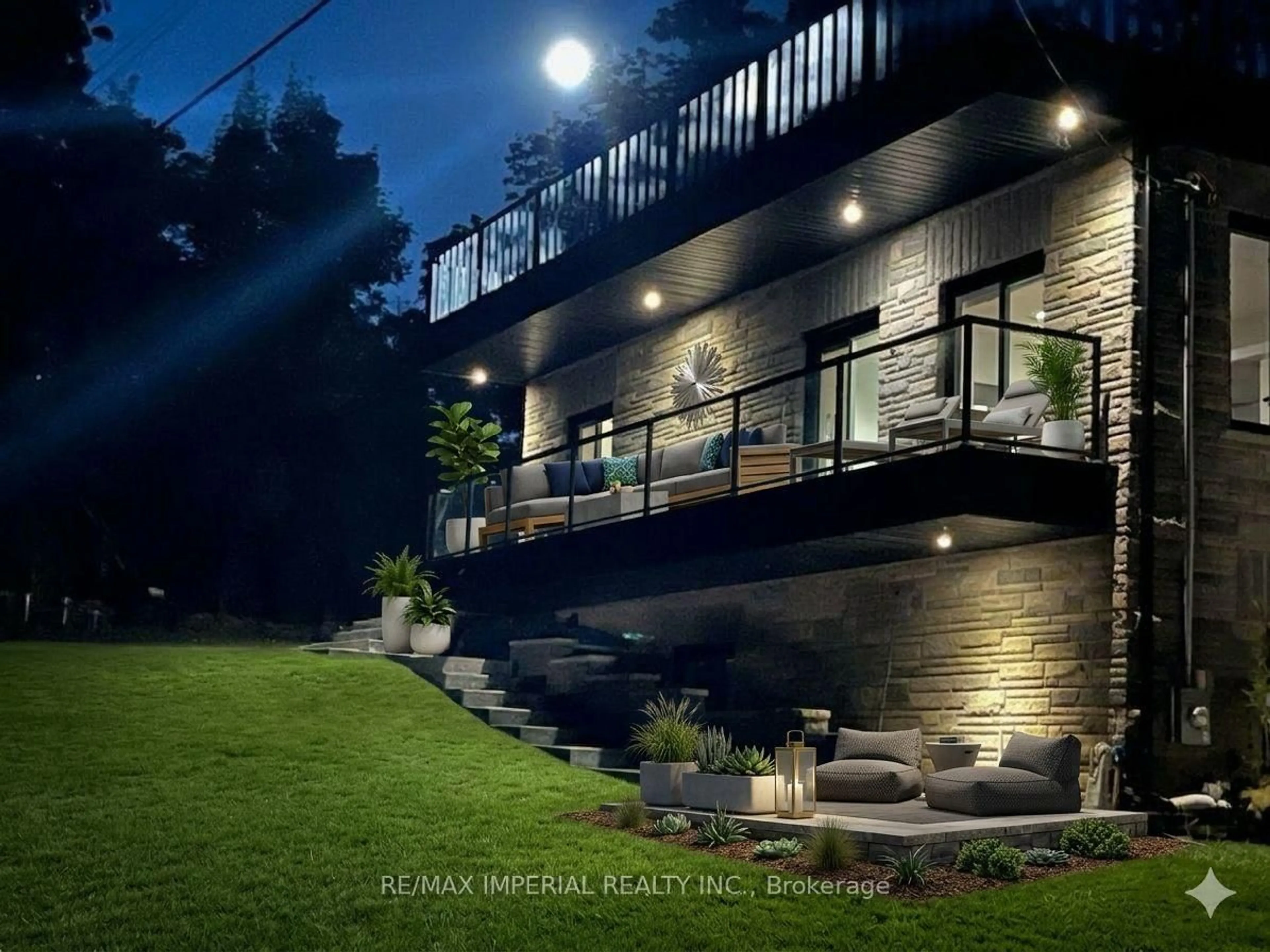 Unknown for 31 Silver Birch St, Kawartha Lakes Ontario K0M 1L0