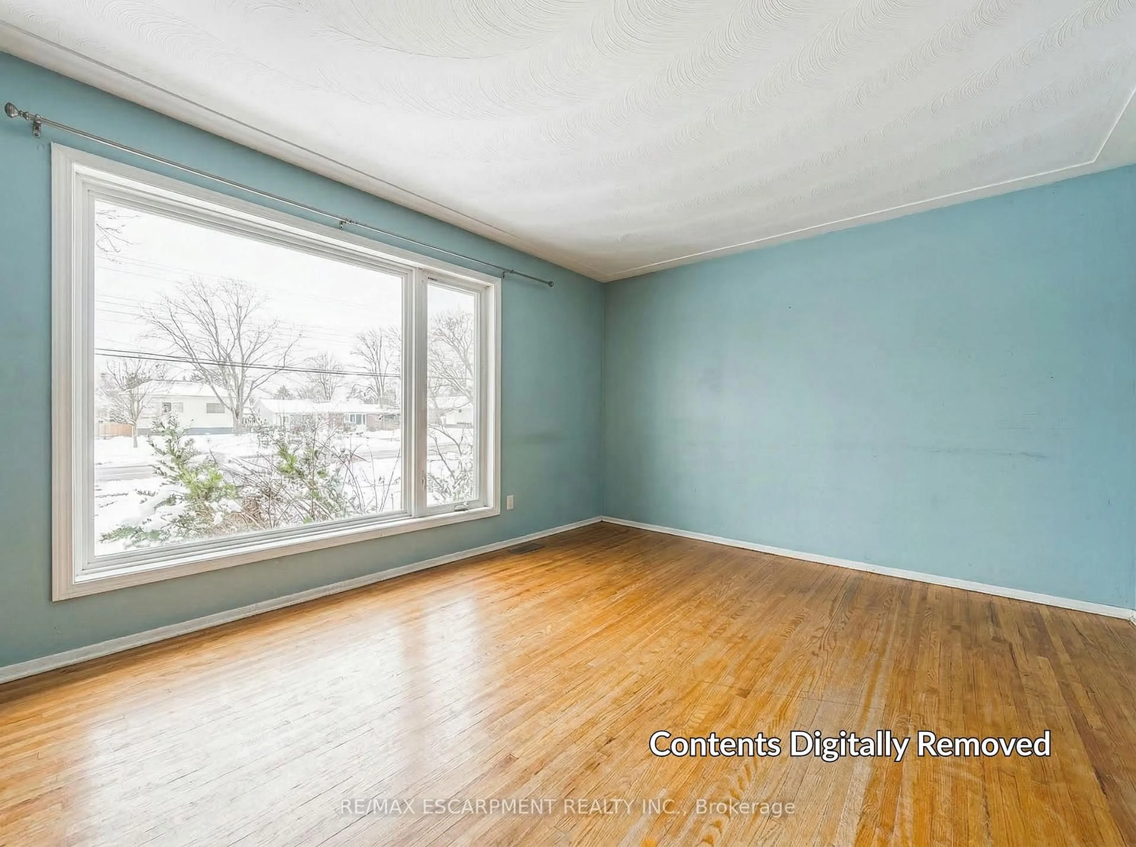 A pic of a room for 928 Upper Gage Ave, Hamilton Ontario L8V 4K9