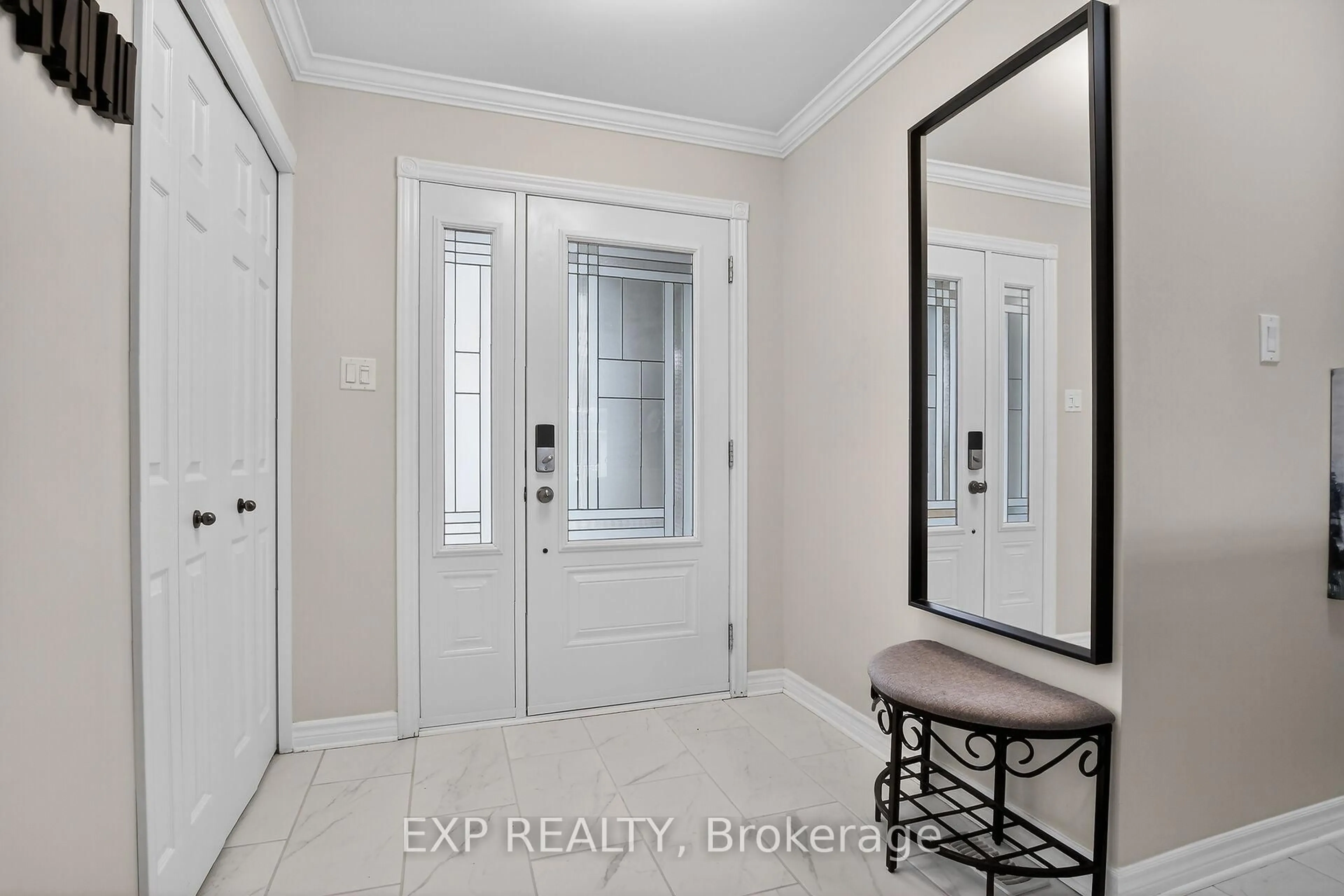 Indoor entryway for 80 Chad St, The Nation Ontario K0A 2M0