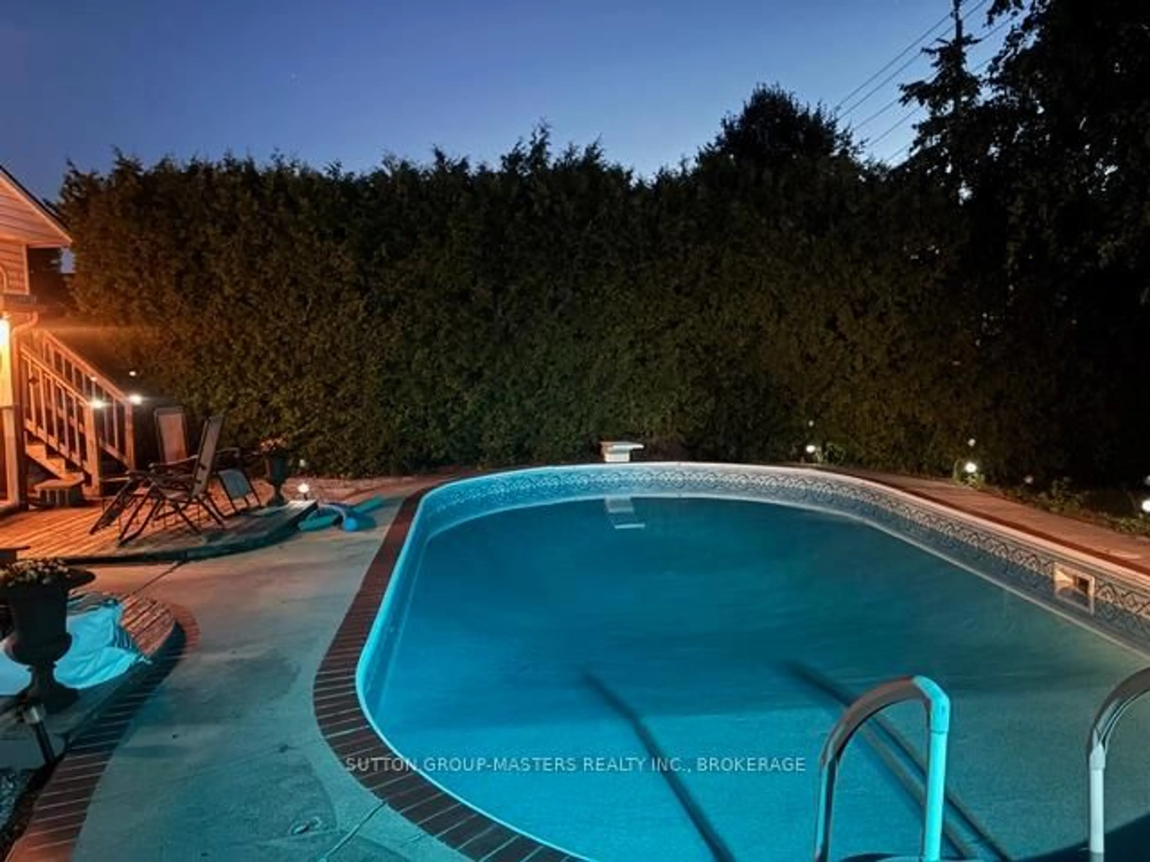 Pool for 848 Allum Ave, Kingston Ontario K7M 7A1
