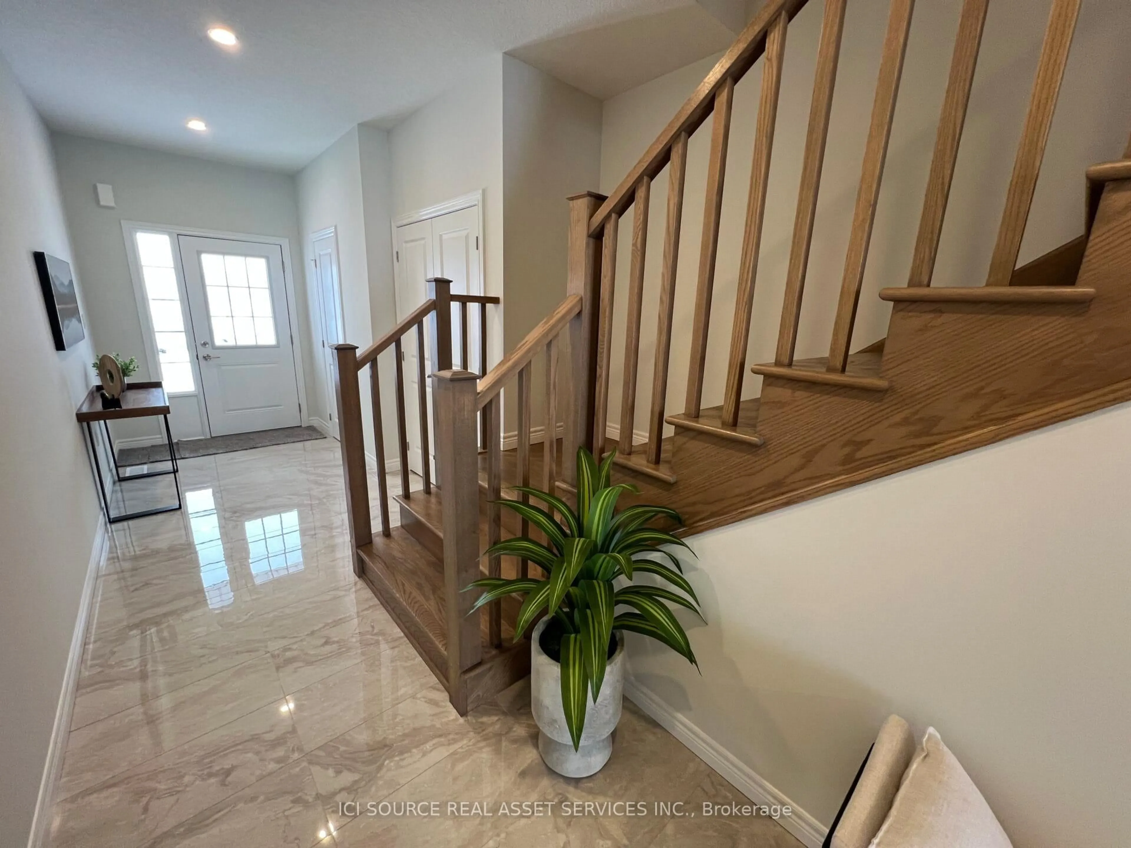 Unknown for 264 Tanglewood Dr, Hamilton Ontario L0R 1C0