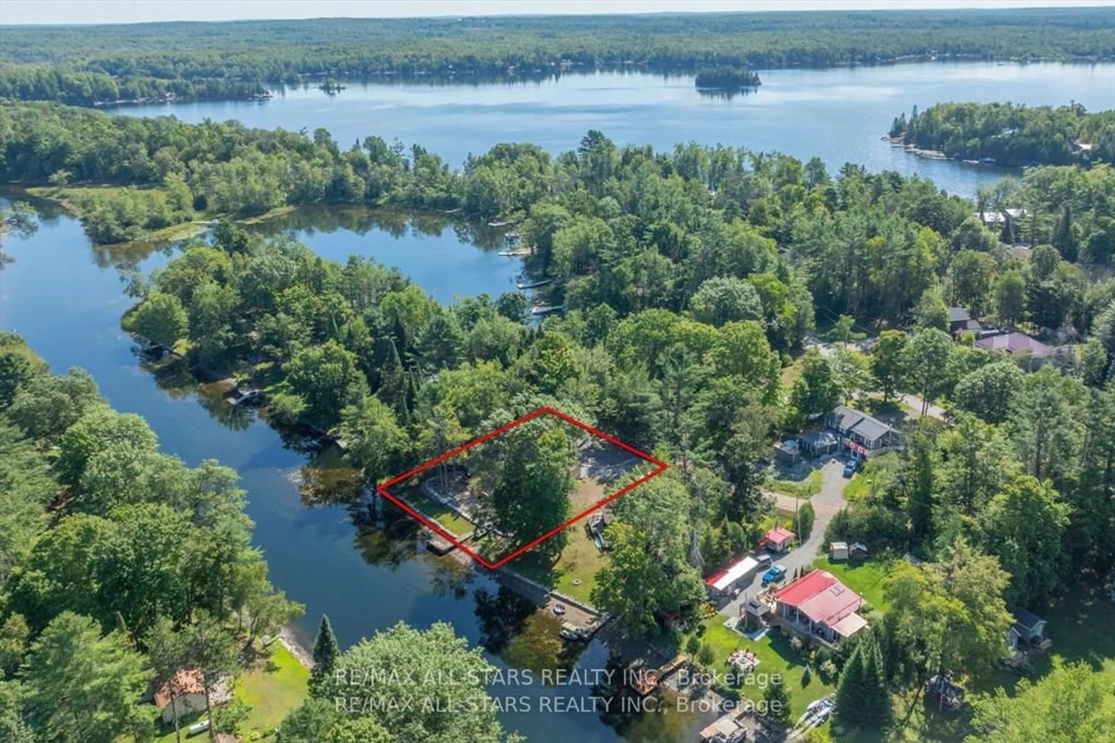 A pic from outside/outdoor area/front of a property/back of a property/a pic from drone, water/lake/river/ocean view for 11 Little Bay Dr, Kawartha Lakes Ontario K0M 2L0