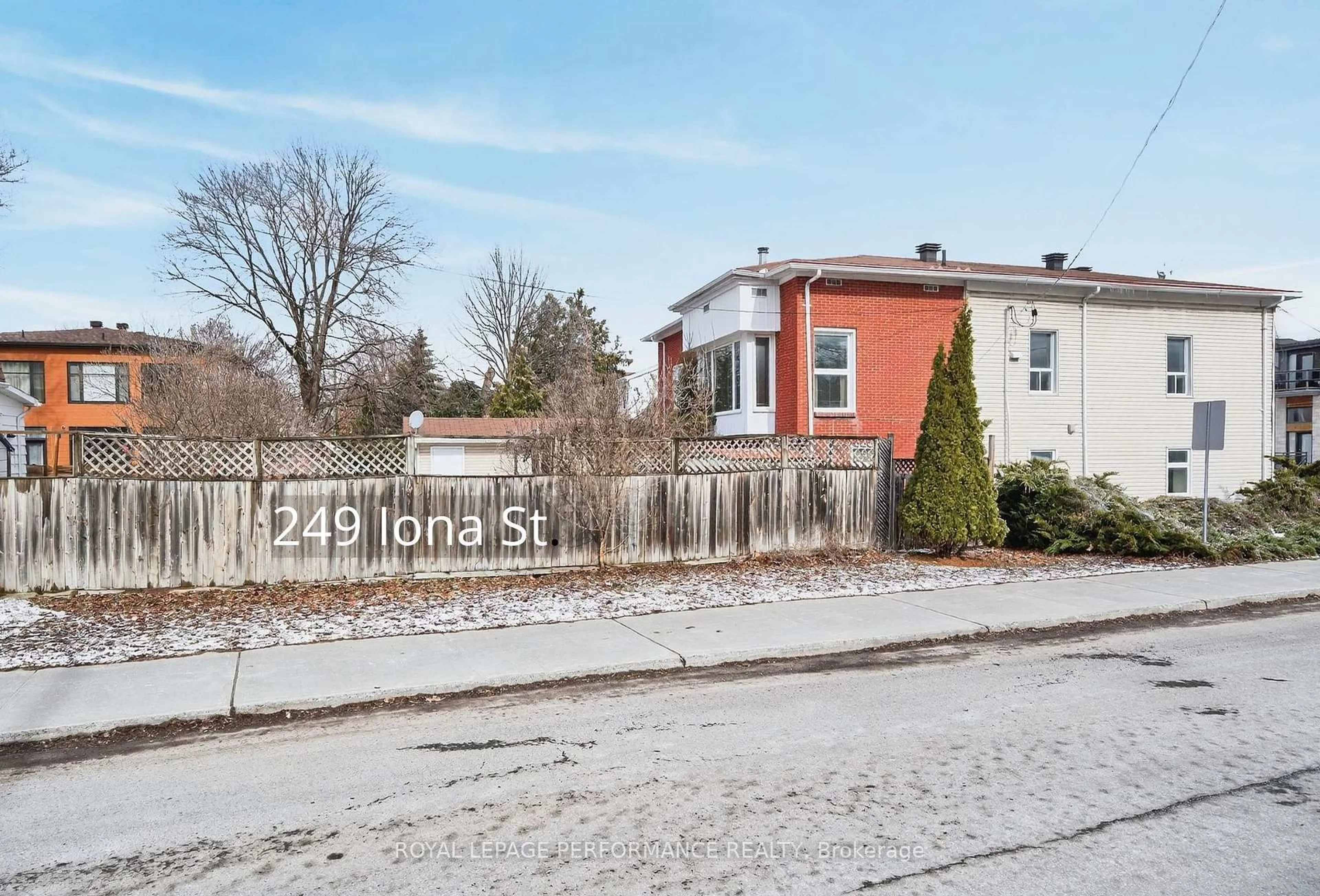 A pic from outside/outdoor area/front of a property/back of a property/a pic from drone, street for 502-504 Hilson Ave, Ottawa Ontario K1Z 6C7