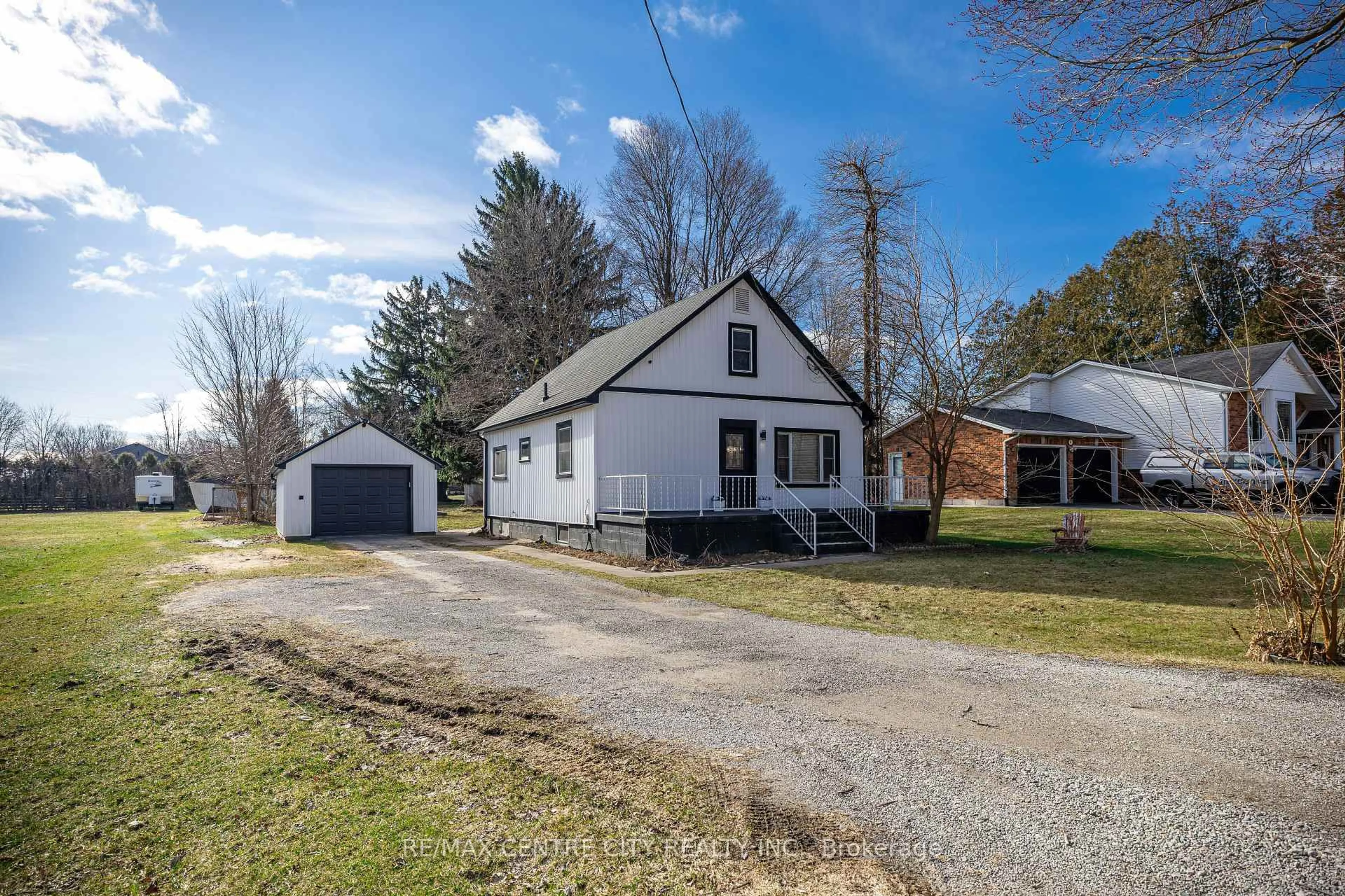 A pic from outside/outdoor area/front of a property/back of a property/a pic from drone, street for 70 Main St, West Elgin Ontario N0L 2P0