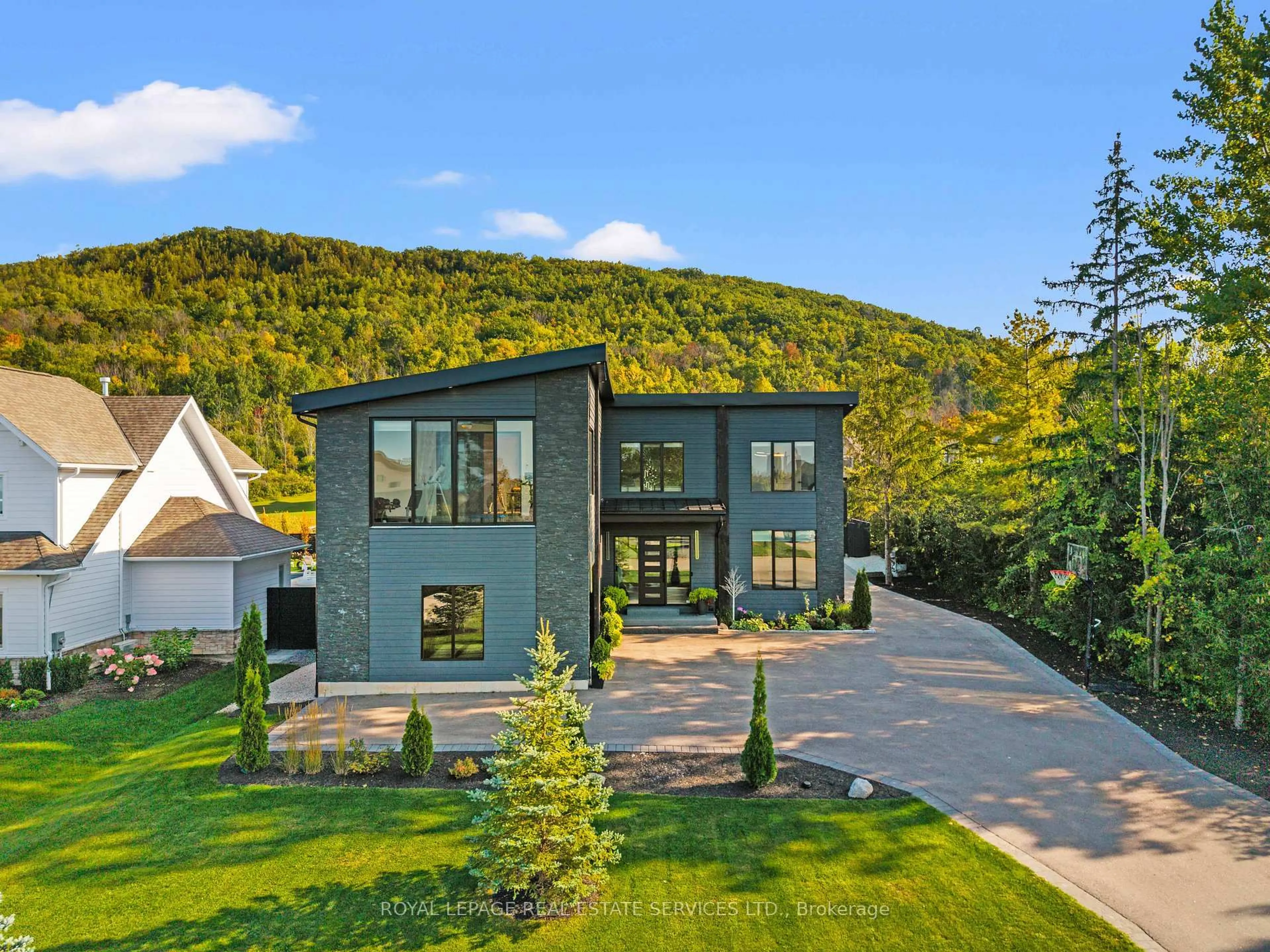 Unknown for 118 Barton Blvd, Blue Mountains Ontario N0H 1J0