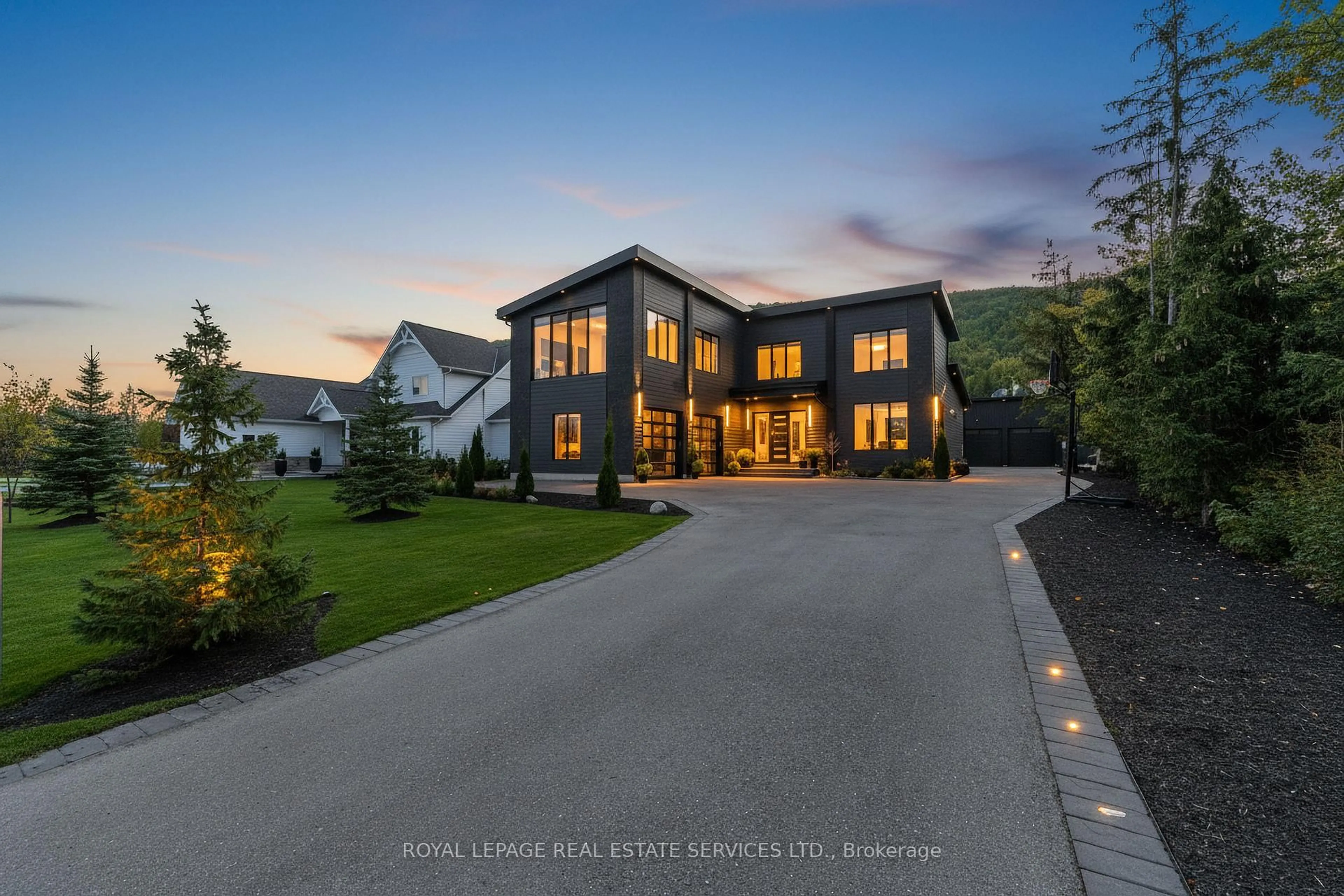 Unknown for 118 Barton Blvd, Blue Mountains Ontario N0H 1J0