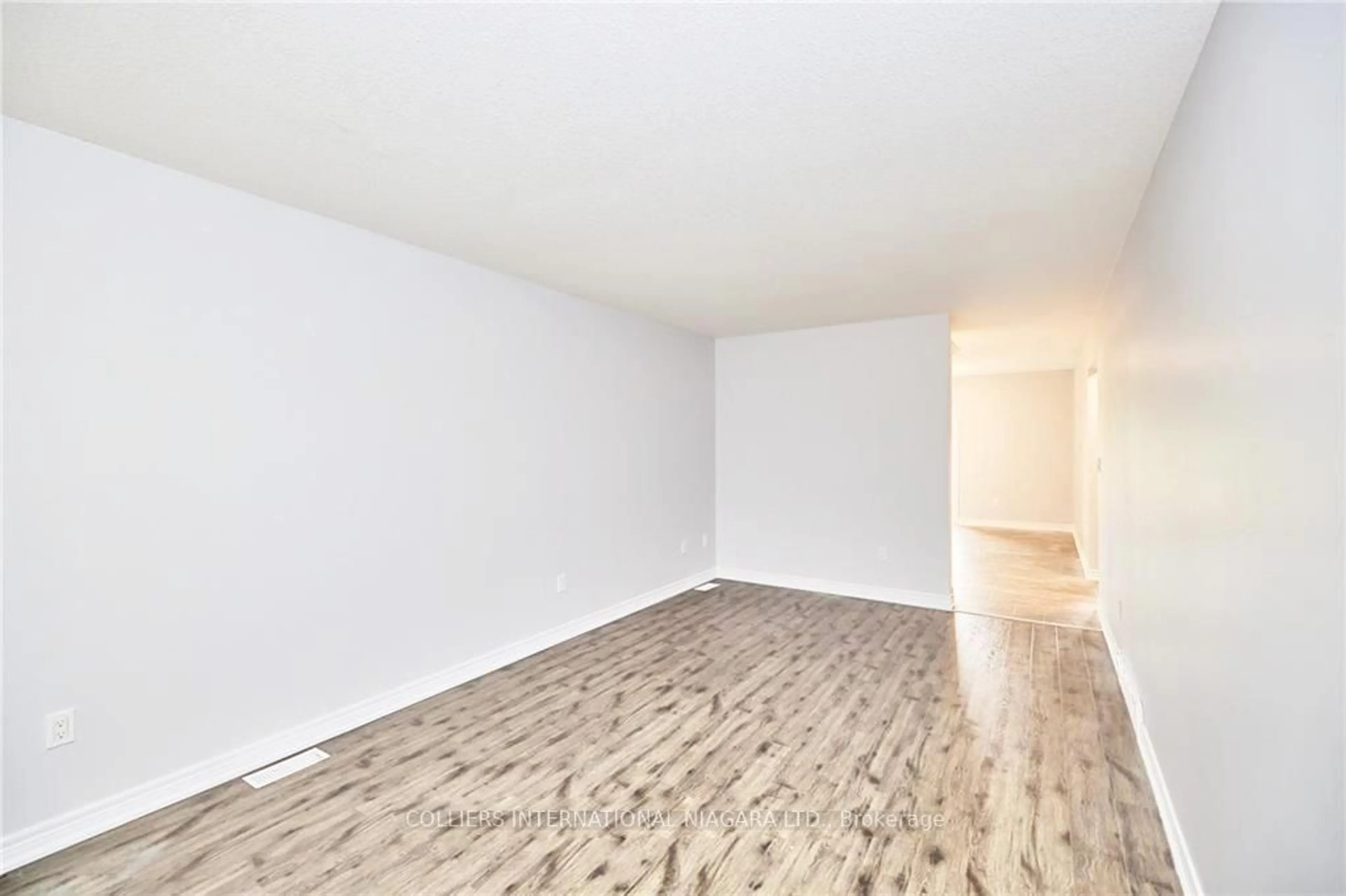 A pic of a room for 34 Bruce St, Welland Ontario L3B 3R1