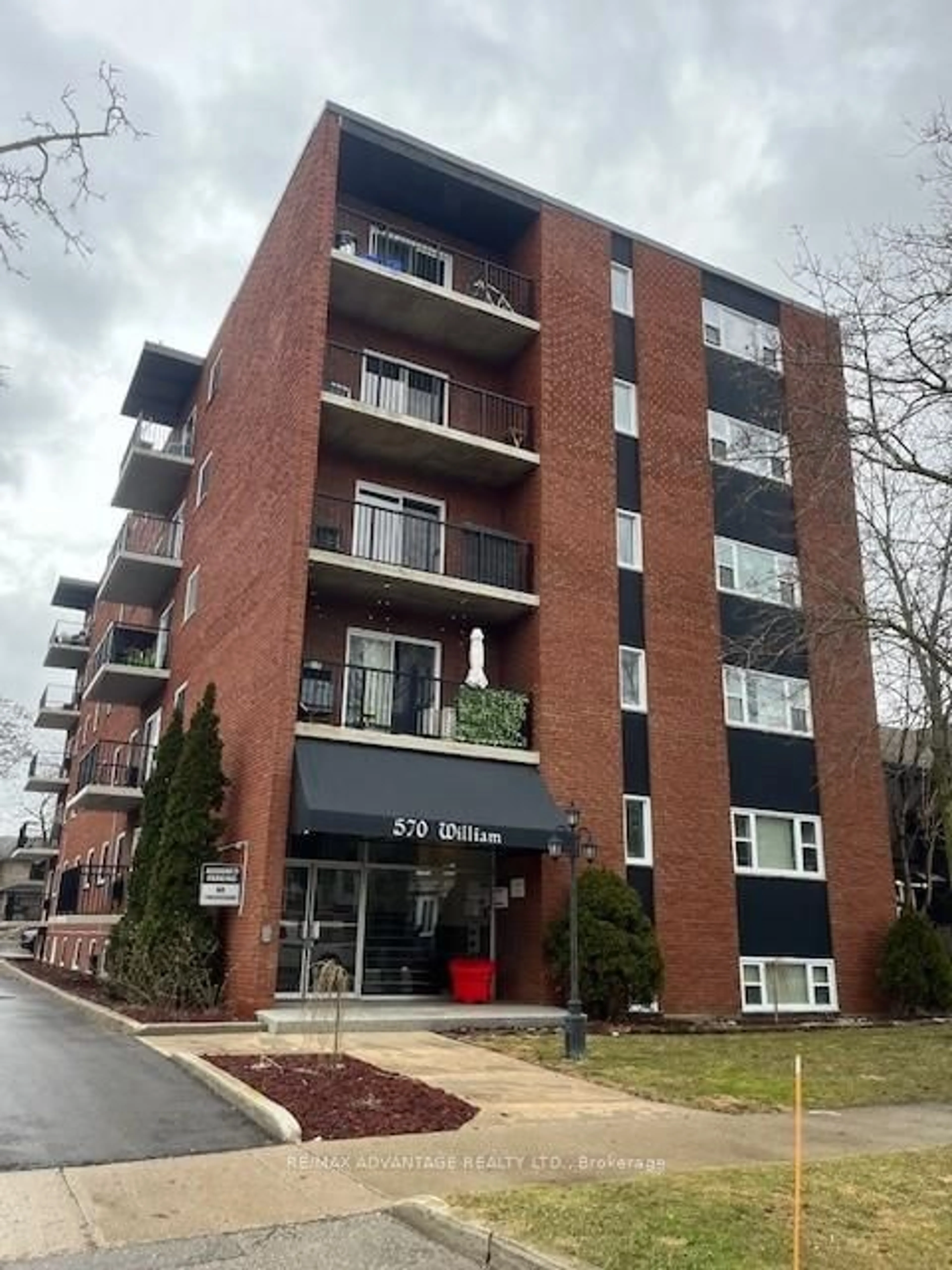 Home with brick exterior material, building for 570 William St #605, London East Ontario N6B 3E9