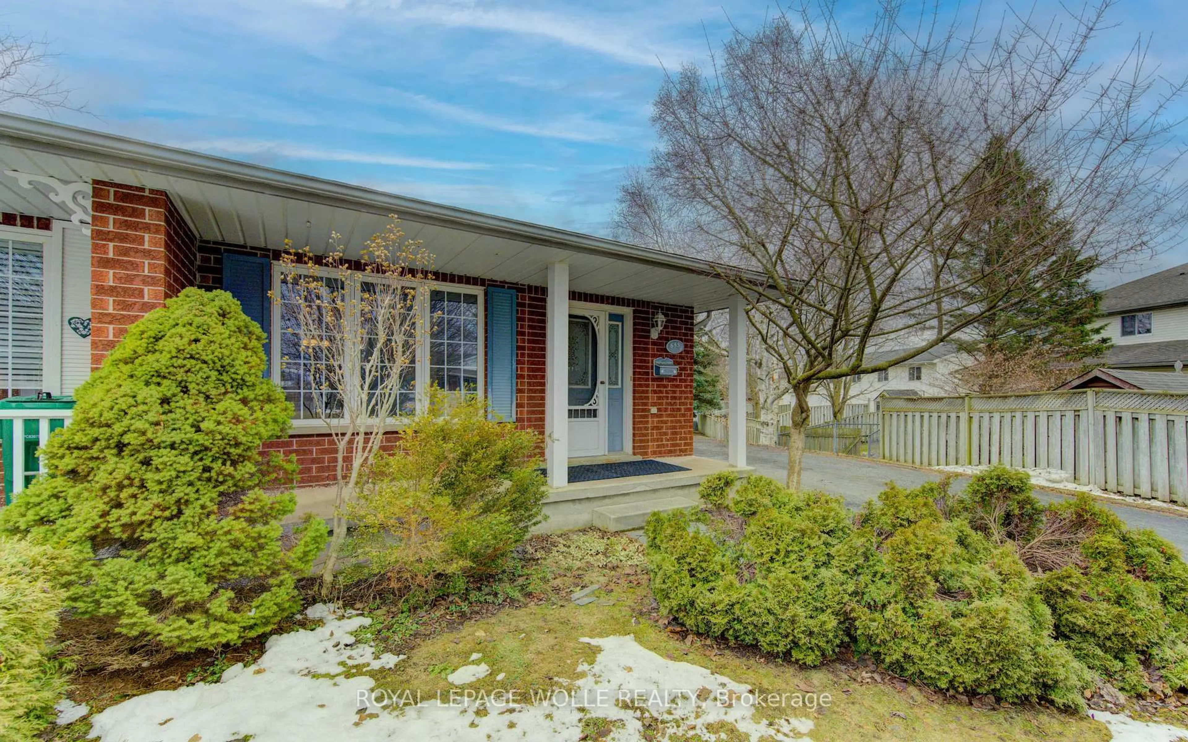 Unknown for 655 Jacob Lane #B, Waterloo Ontario N2V 2G9