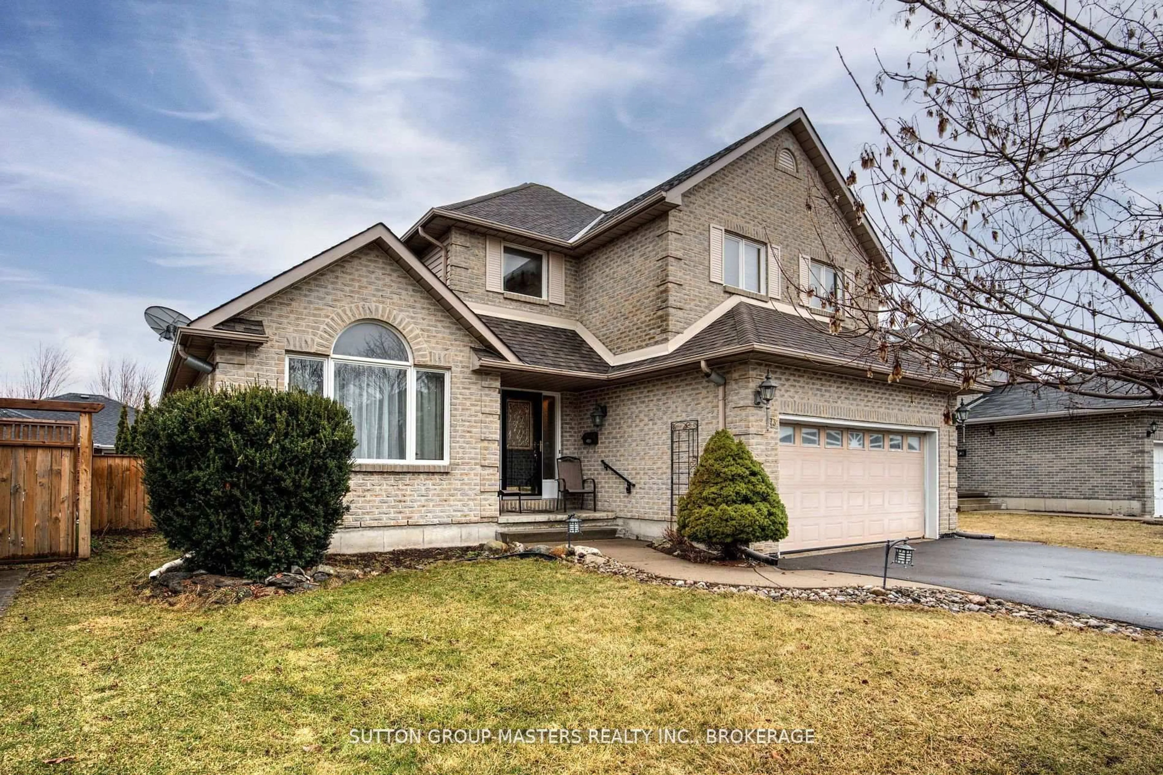 Home with vinyl exterior material, street for 873 Irving Crt, Kingston Ontario K7P 2R6