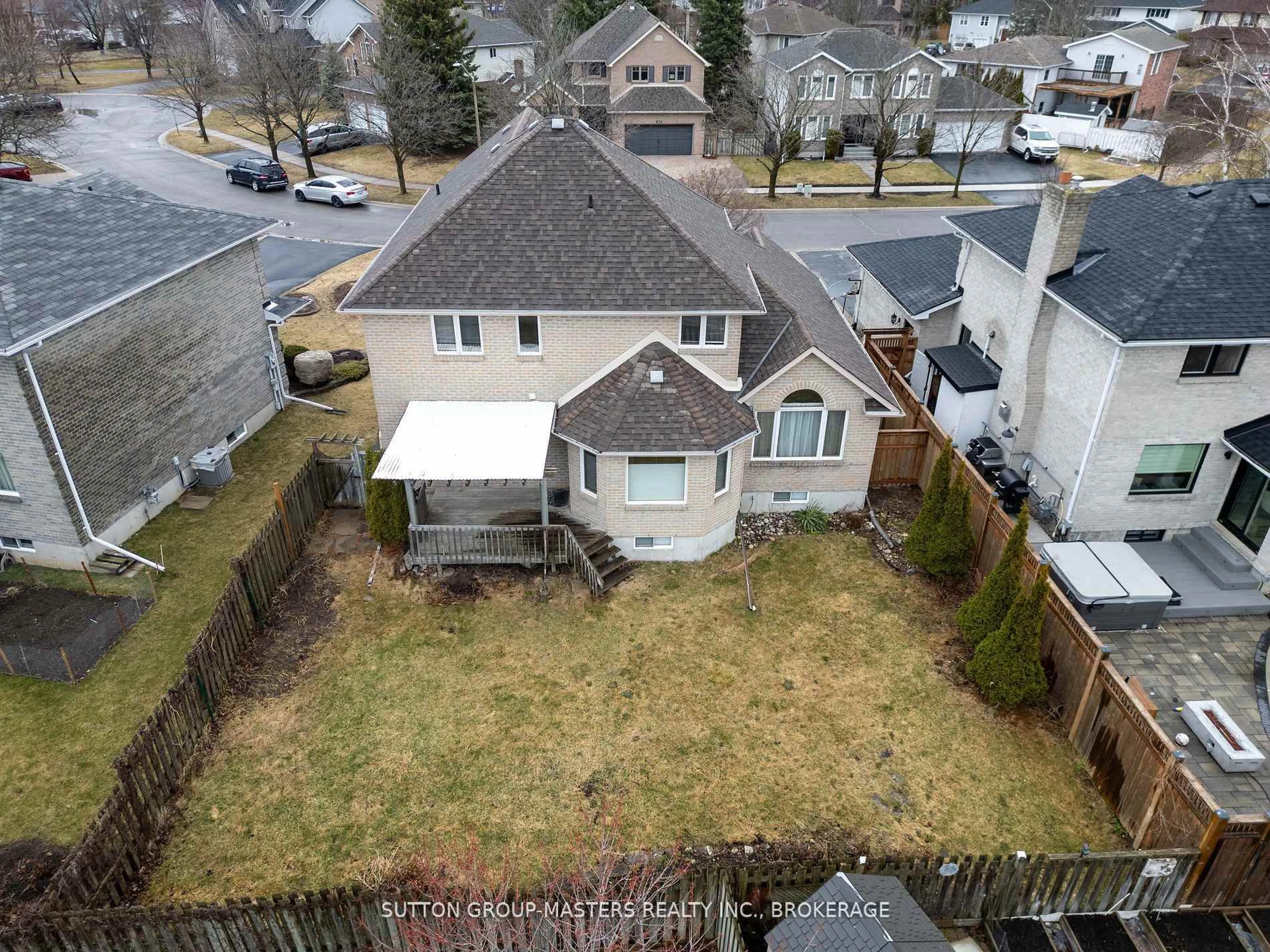 A pic from outside/outdoor area/front of a property/back of a property/a pic from drone, street for 873 Irving Crt, Kingston Ontario K7P 2R6