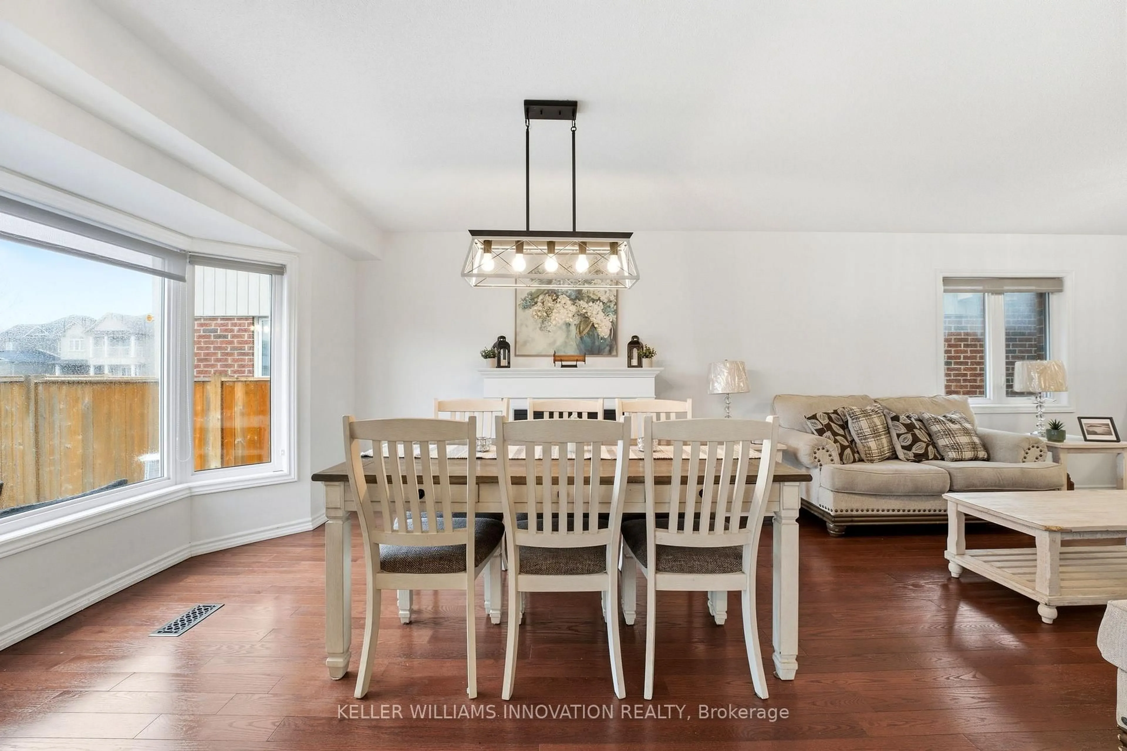 Dining room, wood/laminate floor for 420 Armstrong St, North Perth Ontario N4W 0E6