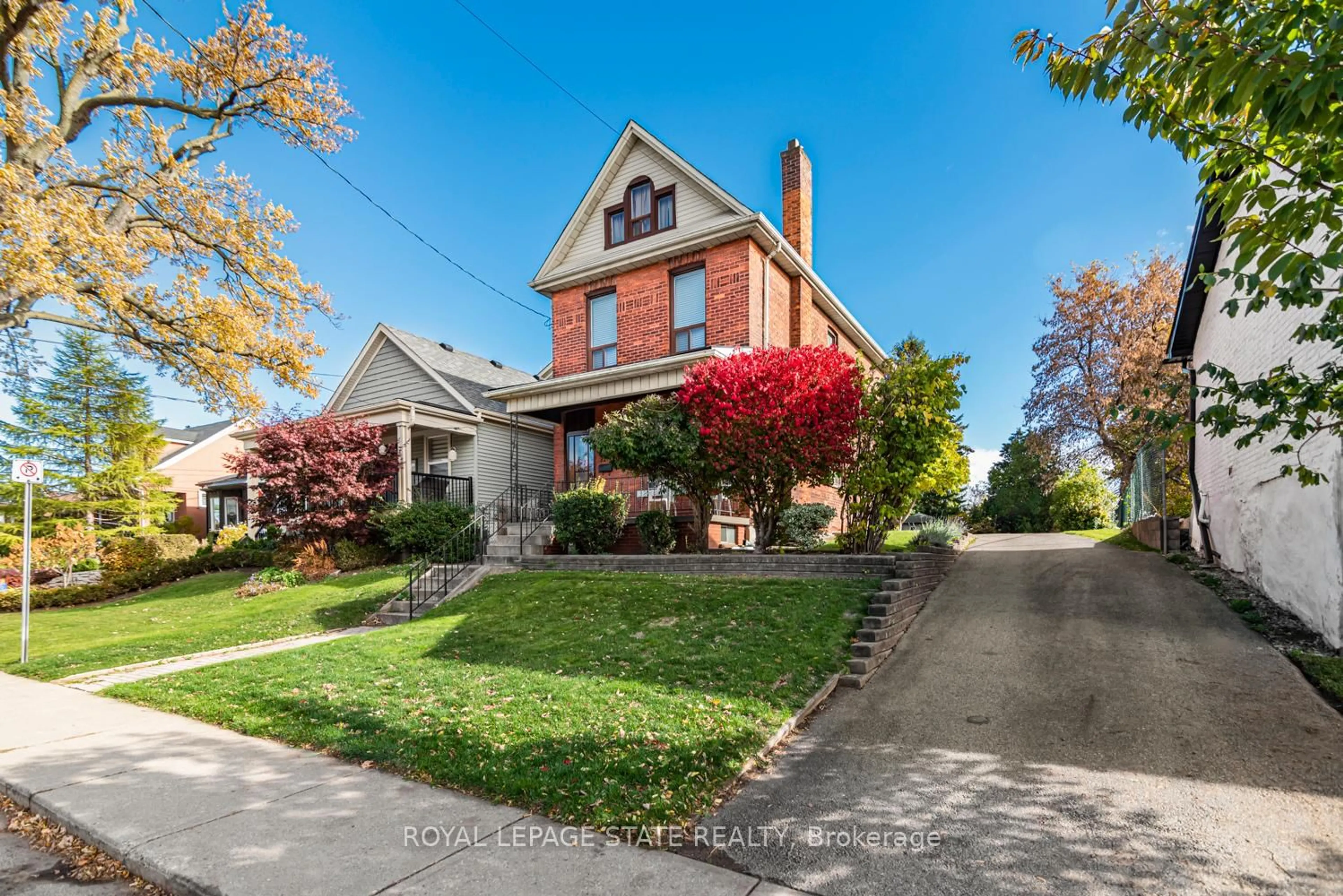 Home with brick exterior material, street for 538 Hughson St, Hamilton Ontario L8L 4N9