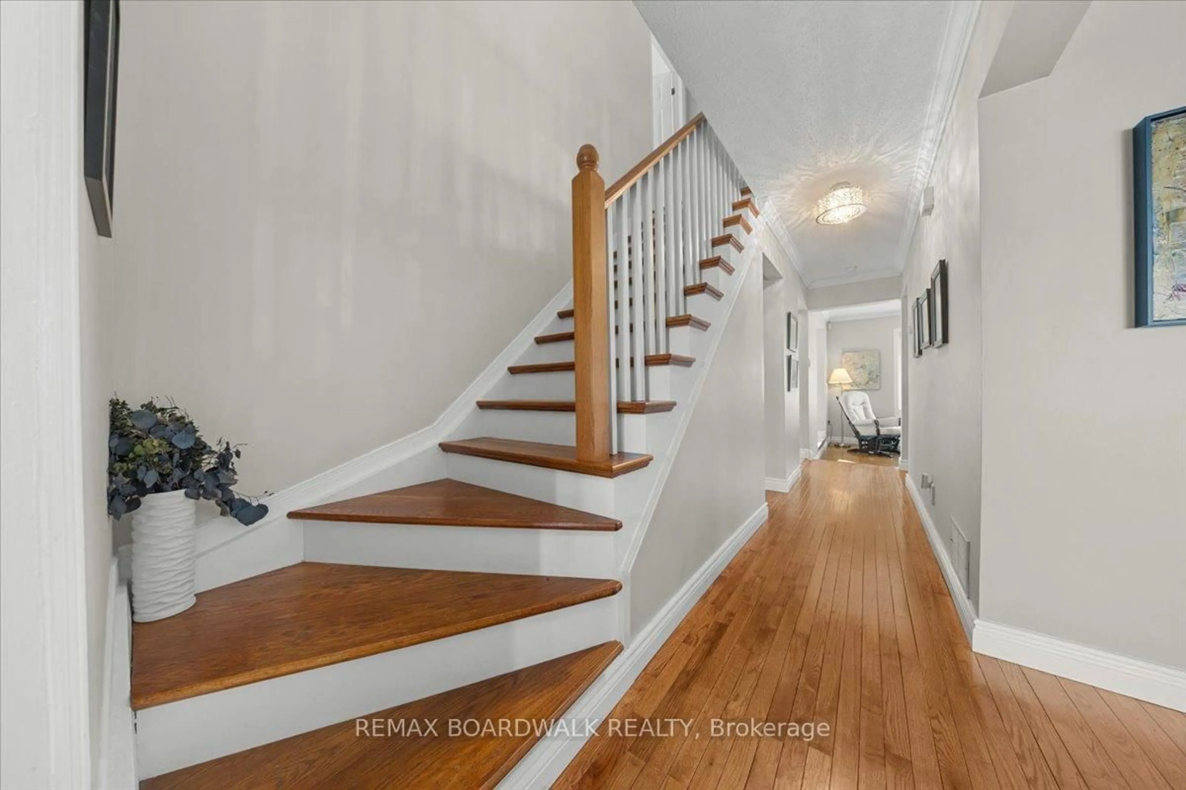 Unknown for 622 Steller St, Orleans Ontario K4A 1P5