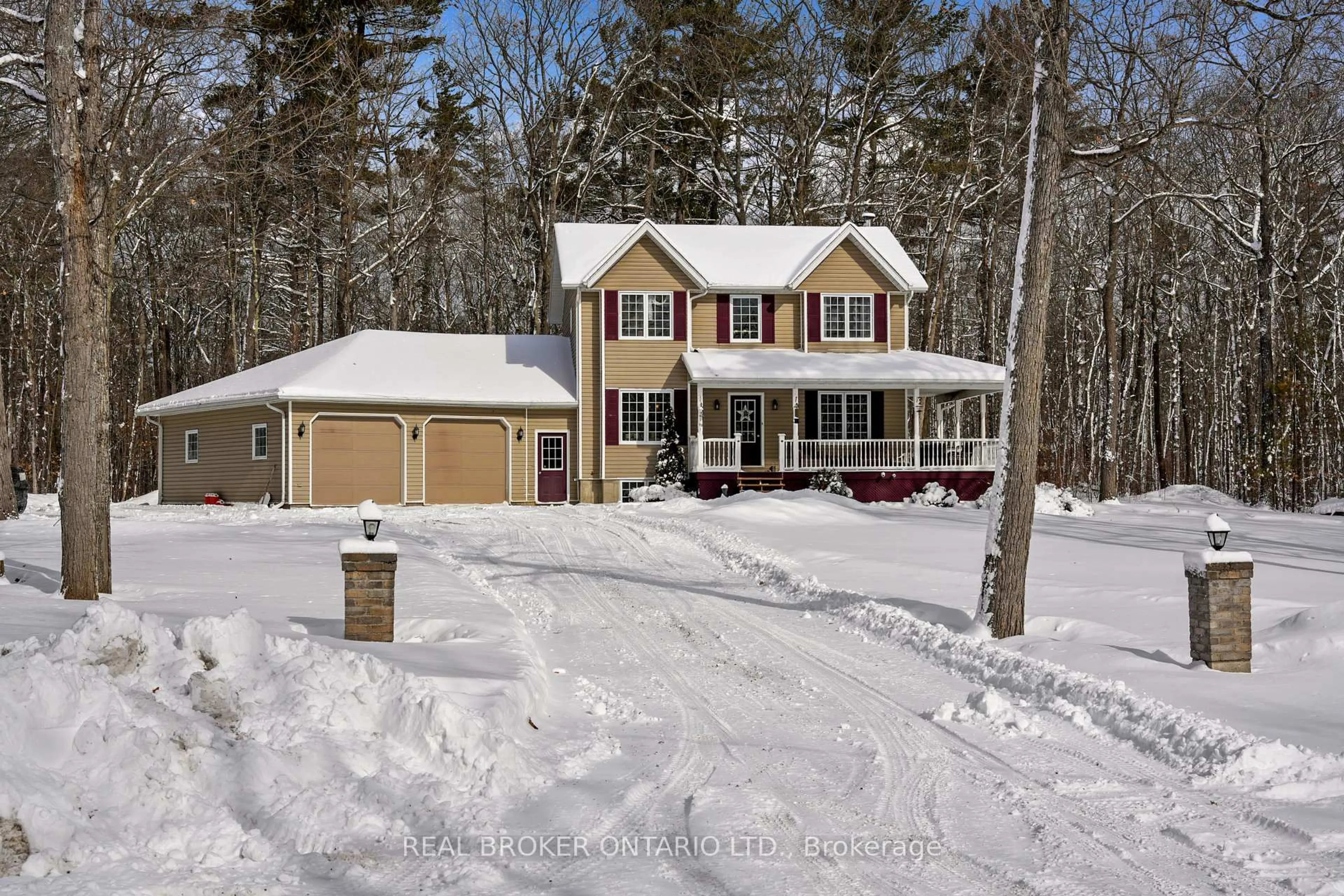 A pic from outside/outdoor area/front of a property/back of a property/a pic from drone, street for 44 Centre Rd, Madoc Ontario K0K 2K0