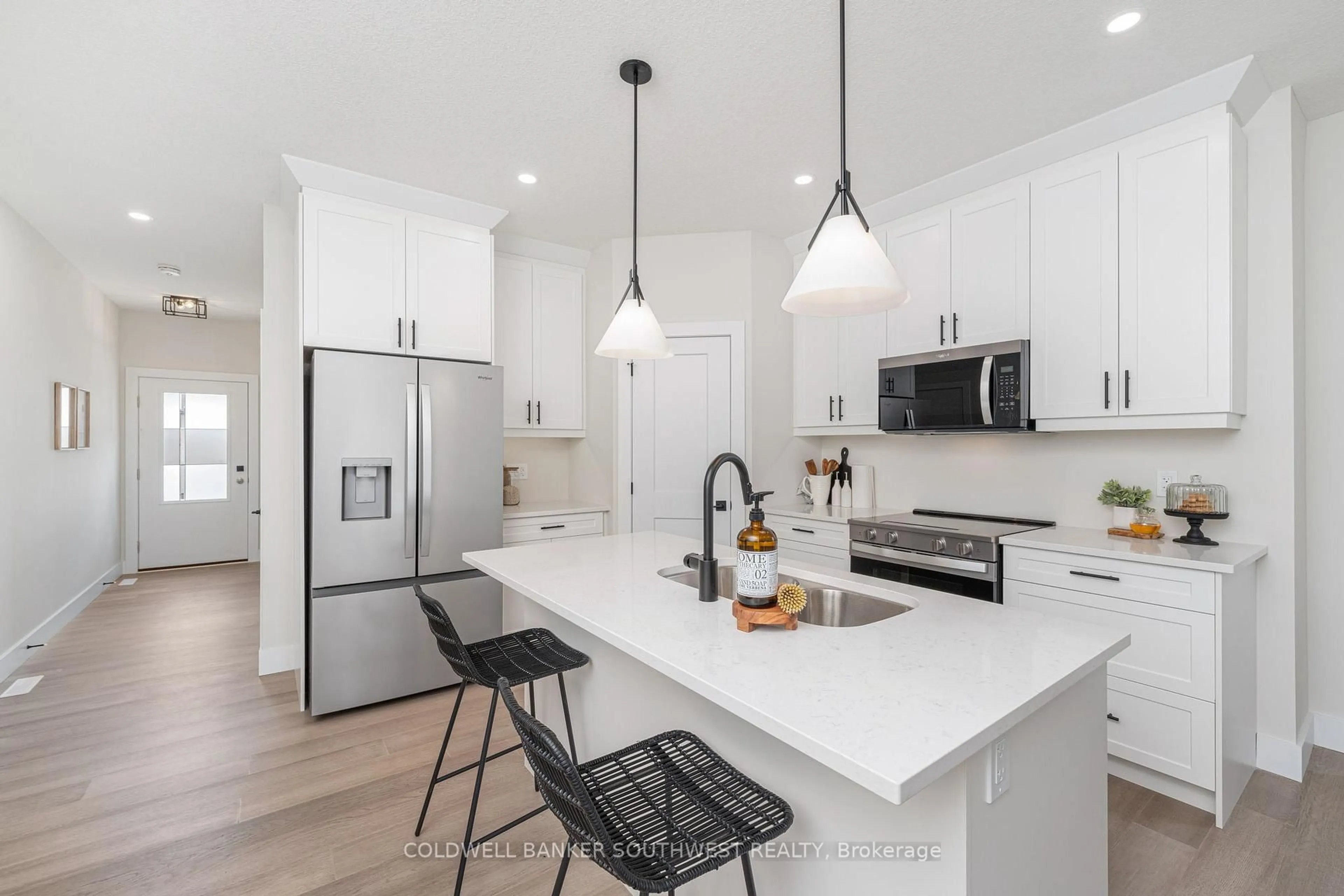 Open concept kitchen, unknown for 522 ANISE Lane, Sarnia Ontario N7S 0G6