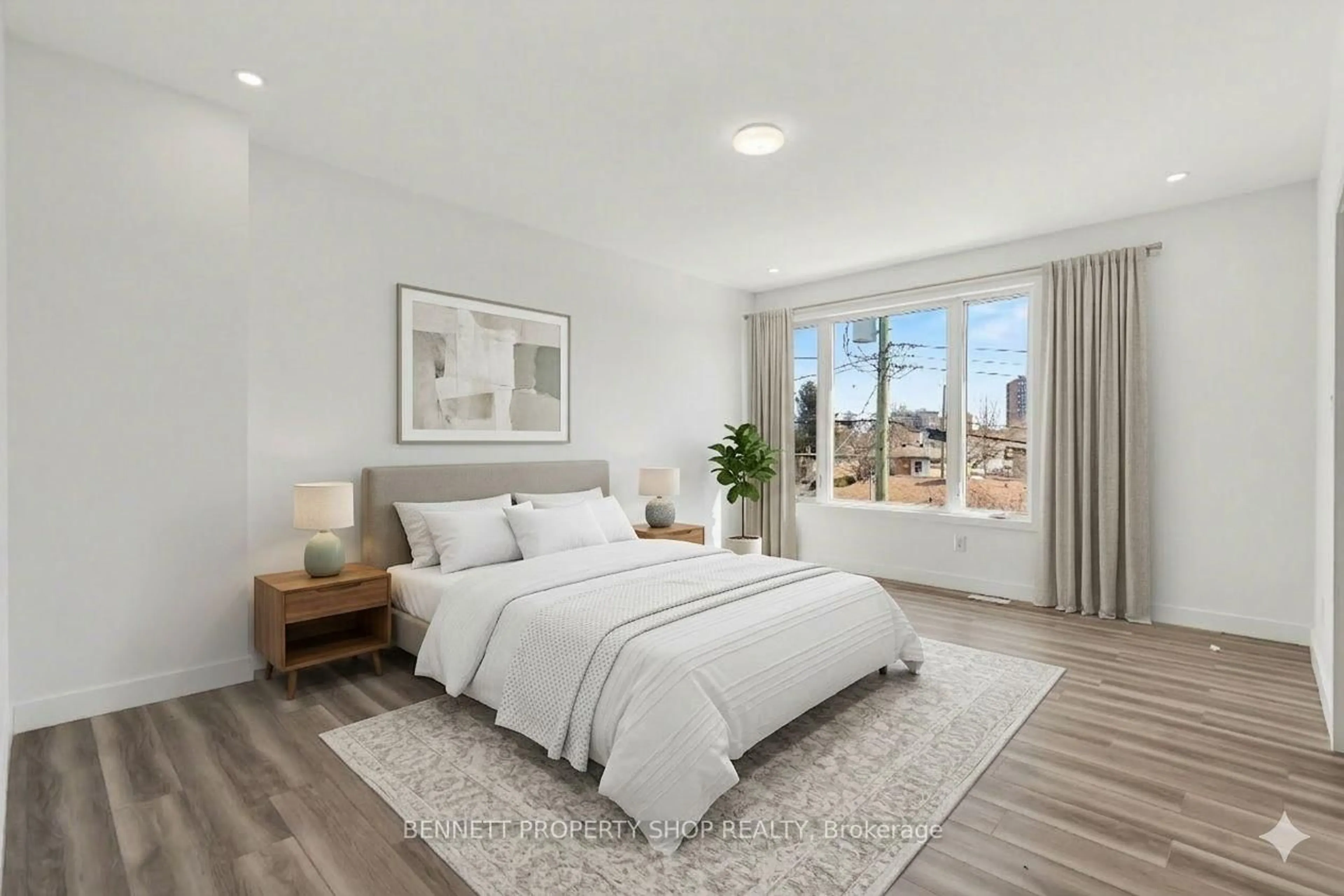 Bedroom with bed, unknown for 137 Duford St, Ottawa Ontario K1L 6Z5