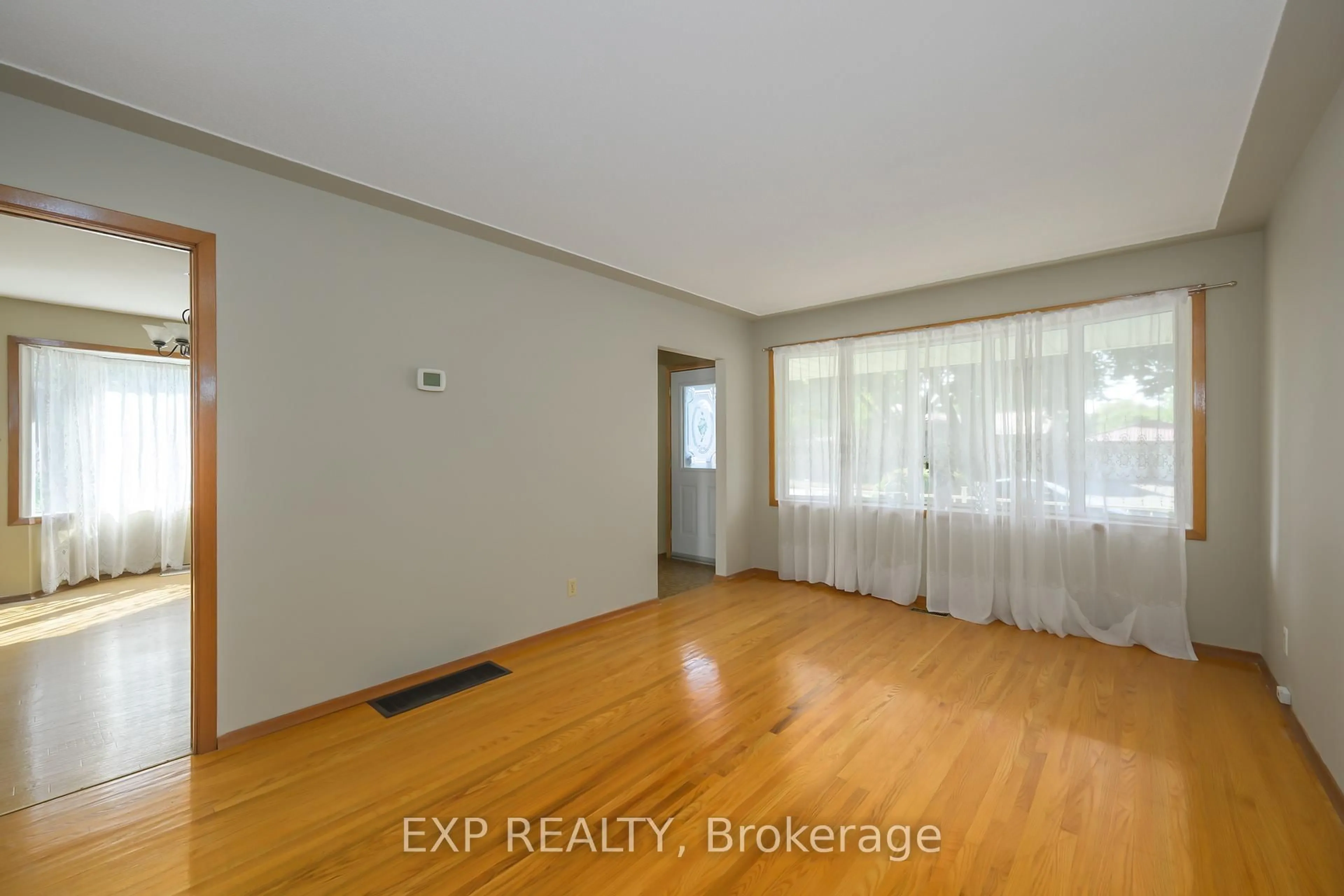 A pic of a room for 289 Fairhaven Circ, London East Ontario N5W 1E4