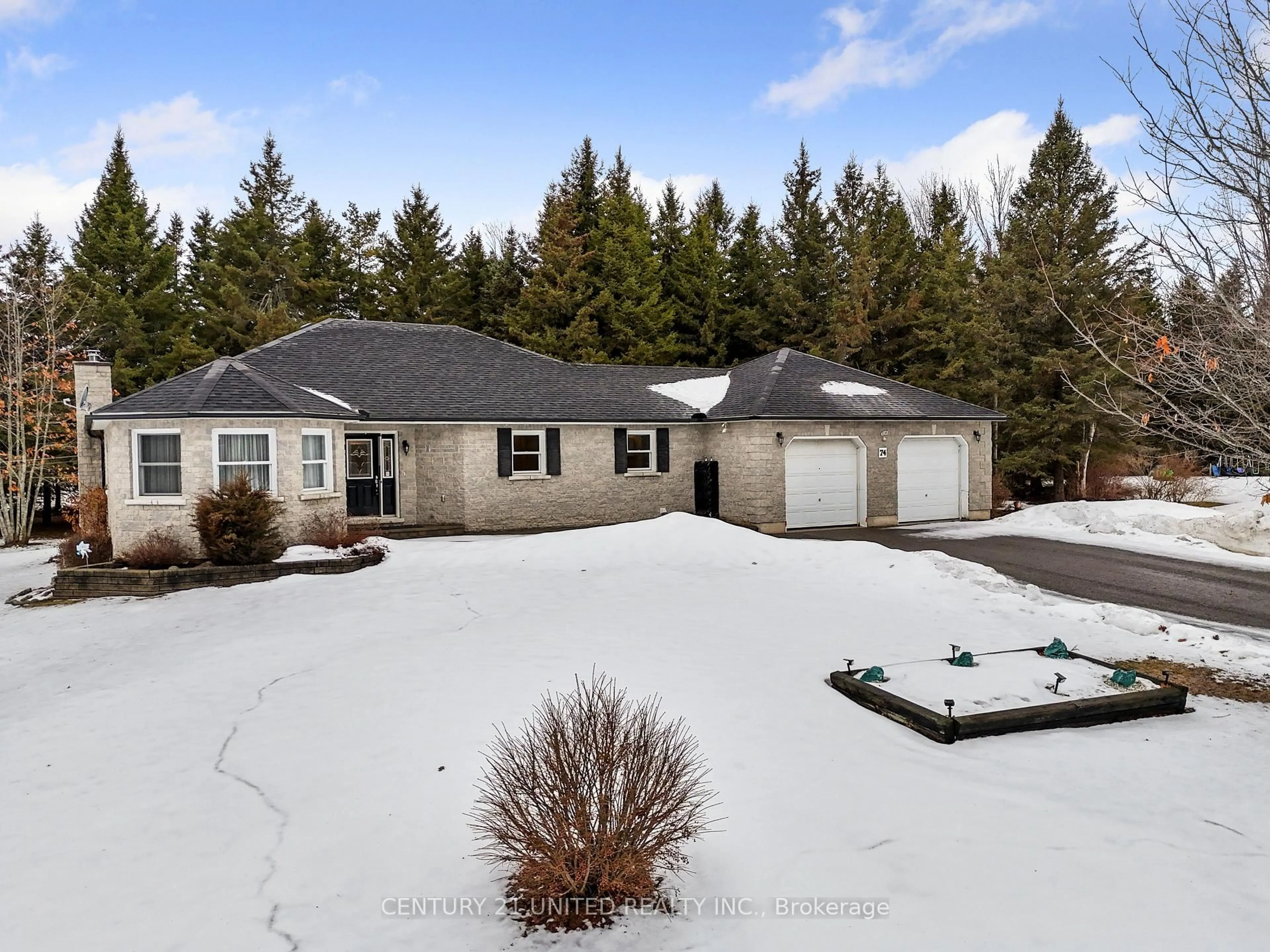 A pic from outside/outdoor area/front of a property/back of a property/a pic from drone, unknown for 74 Hearthstone Rd, Trent Hills Ontario K0L 1L0