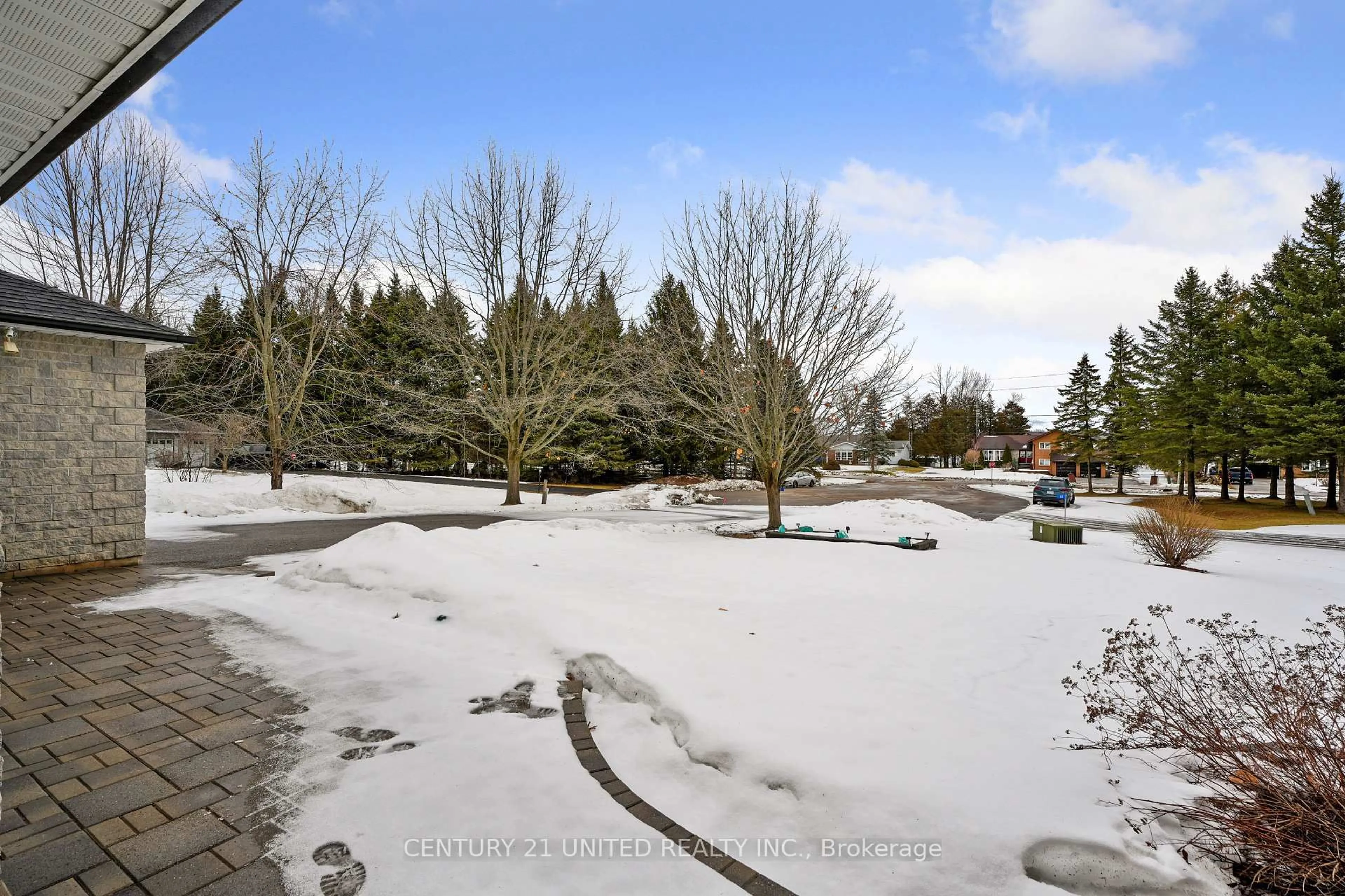 A pic from outside/outdoor area/front of a property/back of a property/a pic from drone, street for 74 Hearthstone Rd, Trent Hills Ontario K0L 1L0