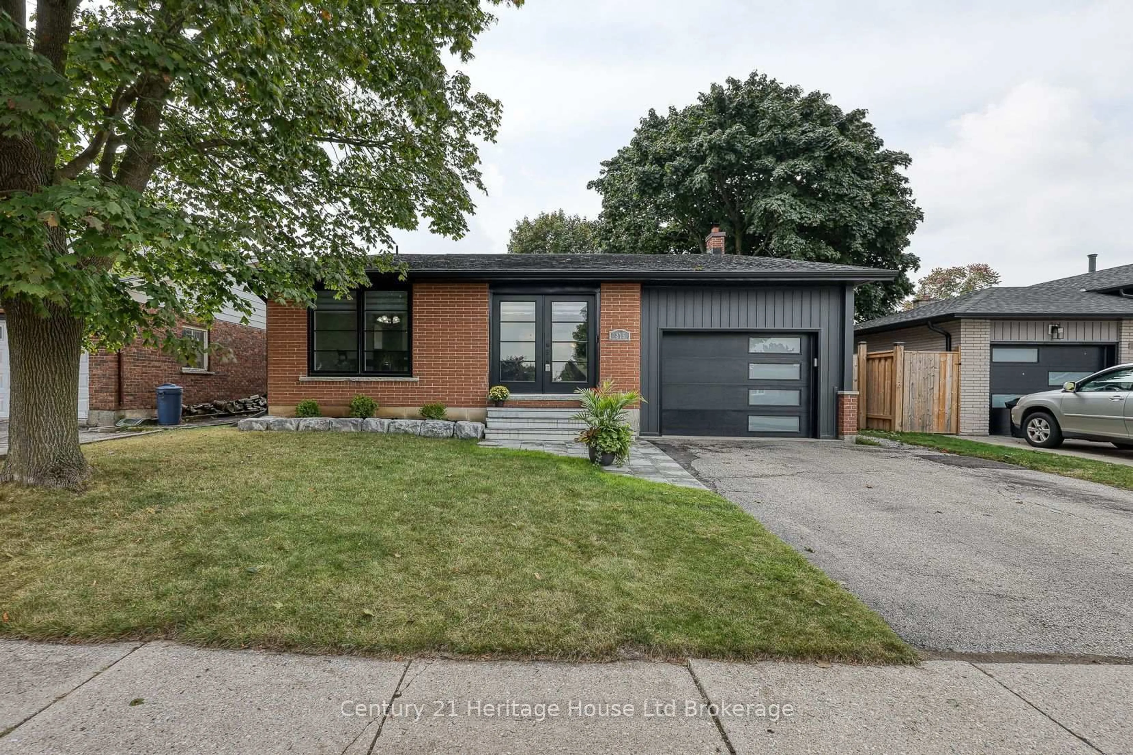 Home with brick exterior material, street for 275 Cartier Dr, Woodstock Ontario N4S 7T9