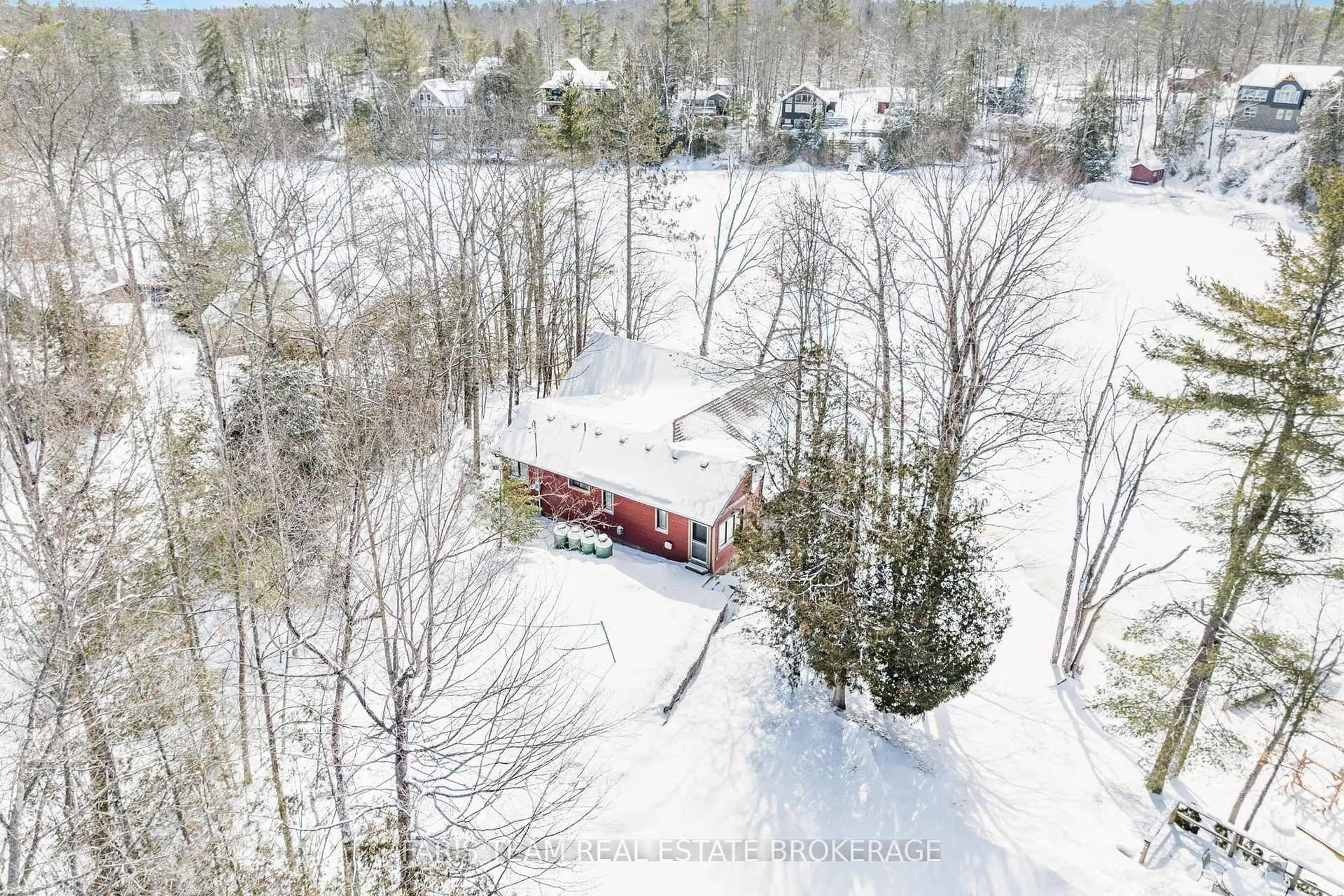 A pic from outside/outdoor area/front of a property/back of a property/a pic from drone, unknown for 44 Fire Route 394, Trent Lakes Ontario K0M 2A0