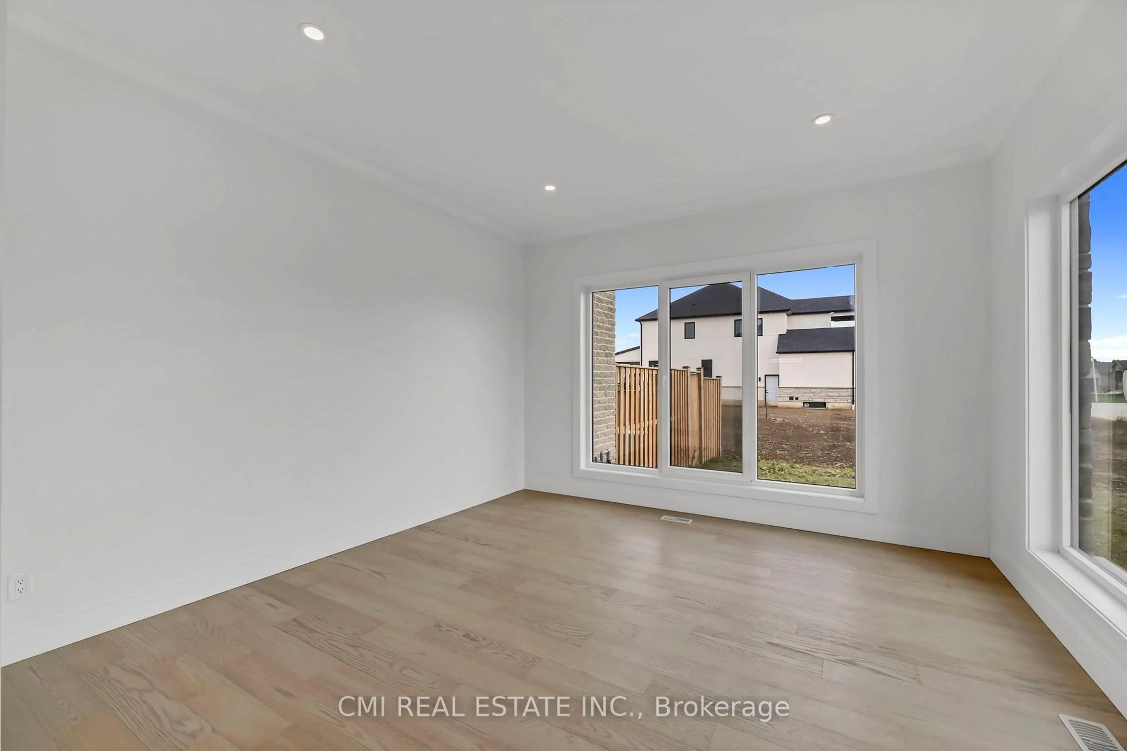 A pic of a room for 1 James St, Strathroy-Caradoc Ontario N0L 1T0