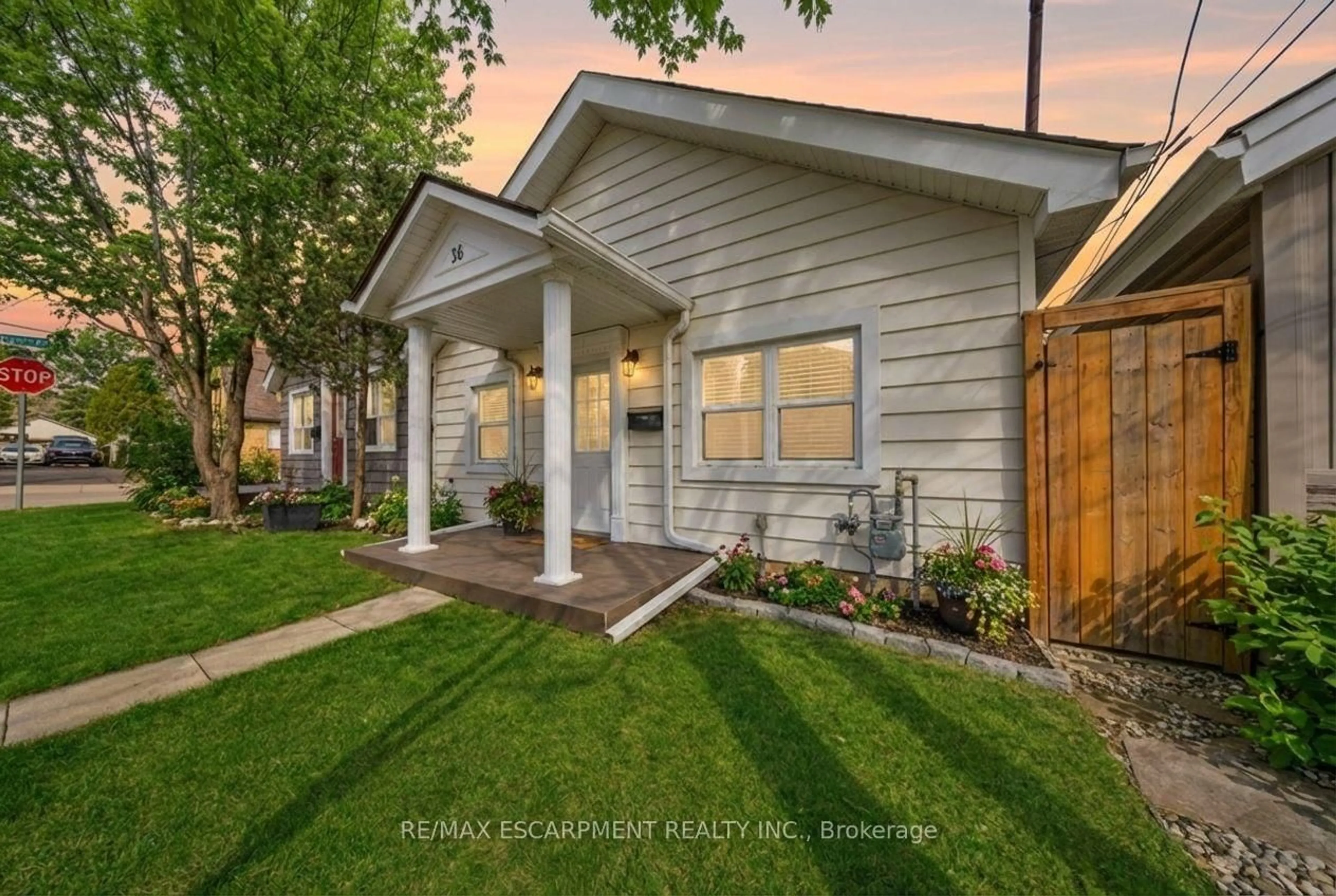 Home with vinyl exterior material, street for 36 Queensdale Ave, Hamilton Ontario L9C 1B5