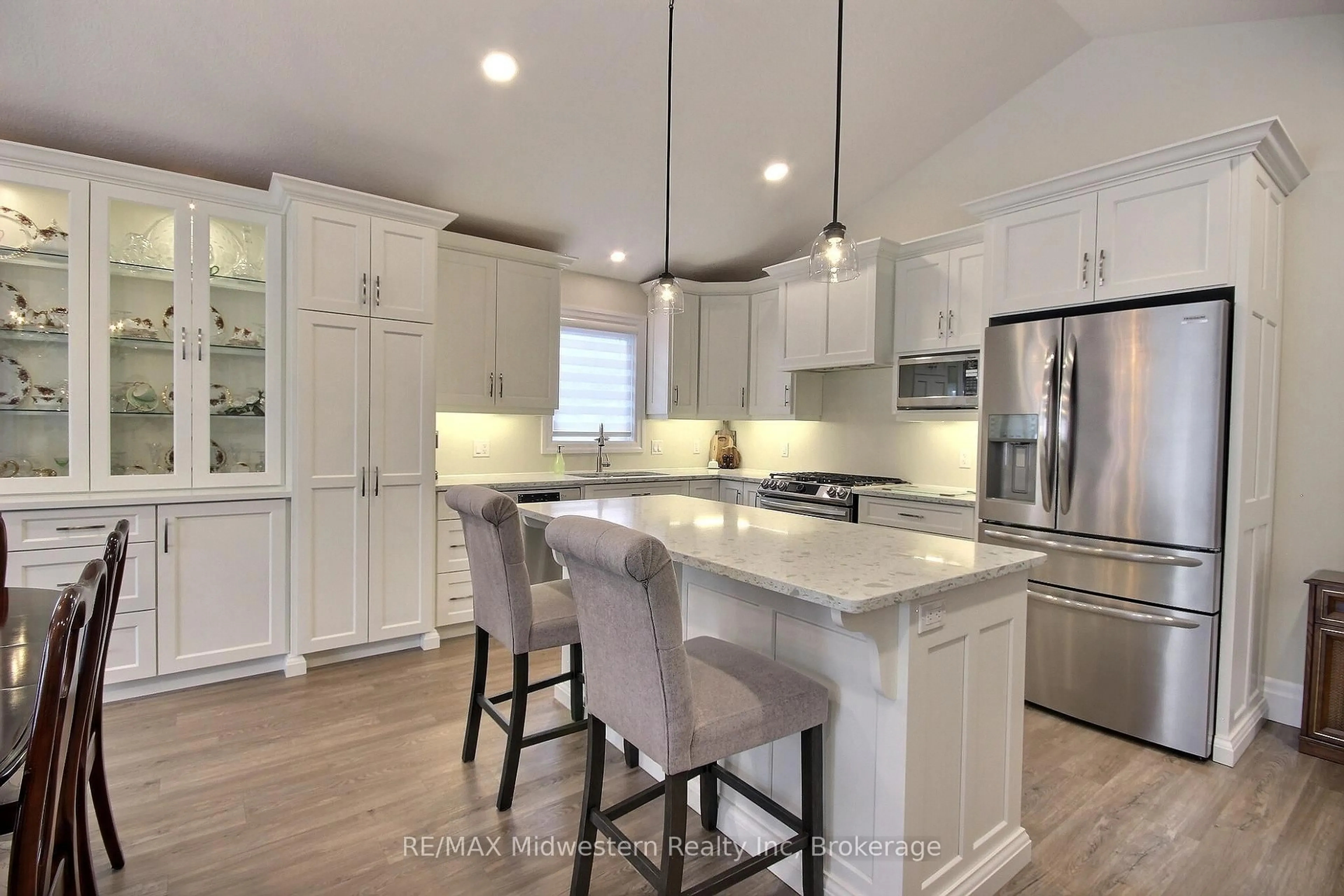 Open concept kitchen, unknown for 1095 Kincaid St, North Perth Ontario N4W 0J8