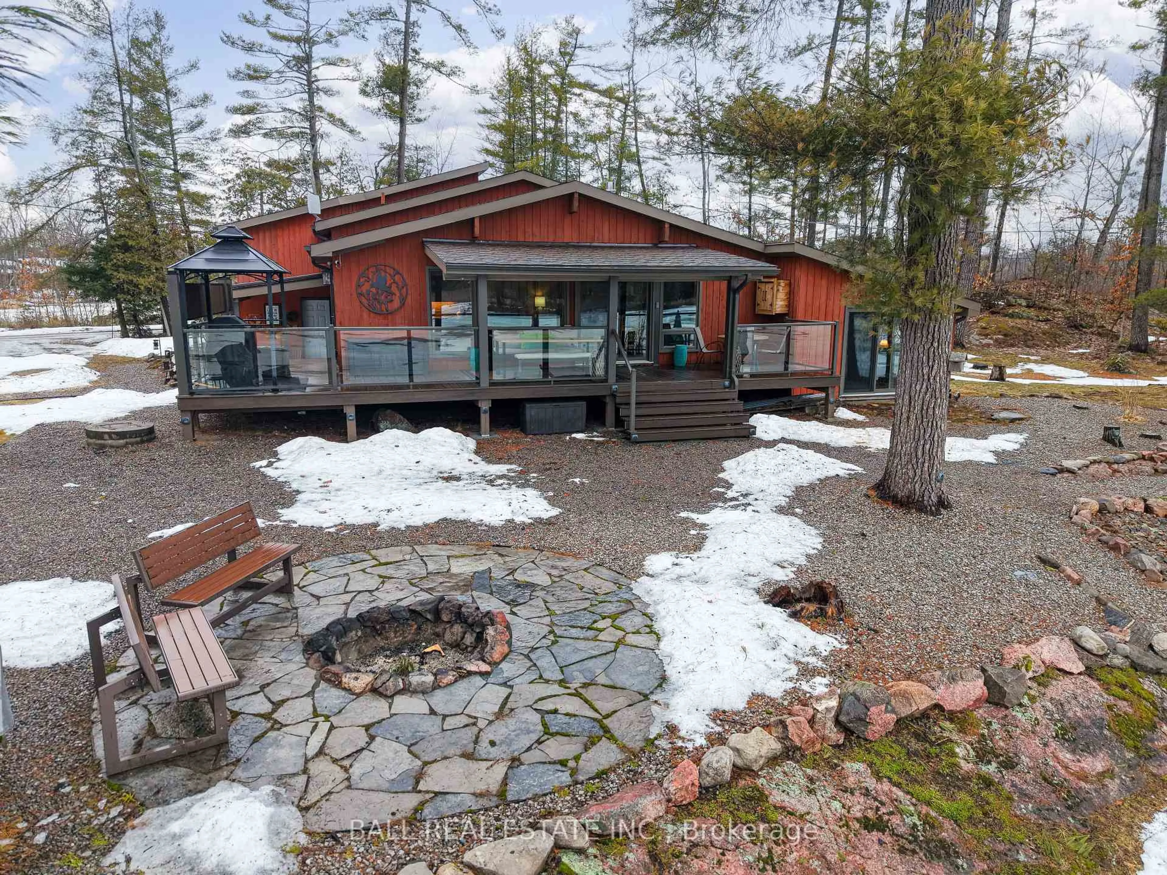 A pic from outside/outdoor area/front of a property/back of a property/a pic from drone, unknown for 3349 Fire Route 22, Selwyn Ontario K0L 1J0