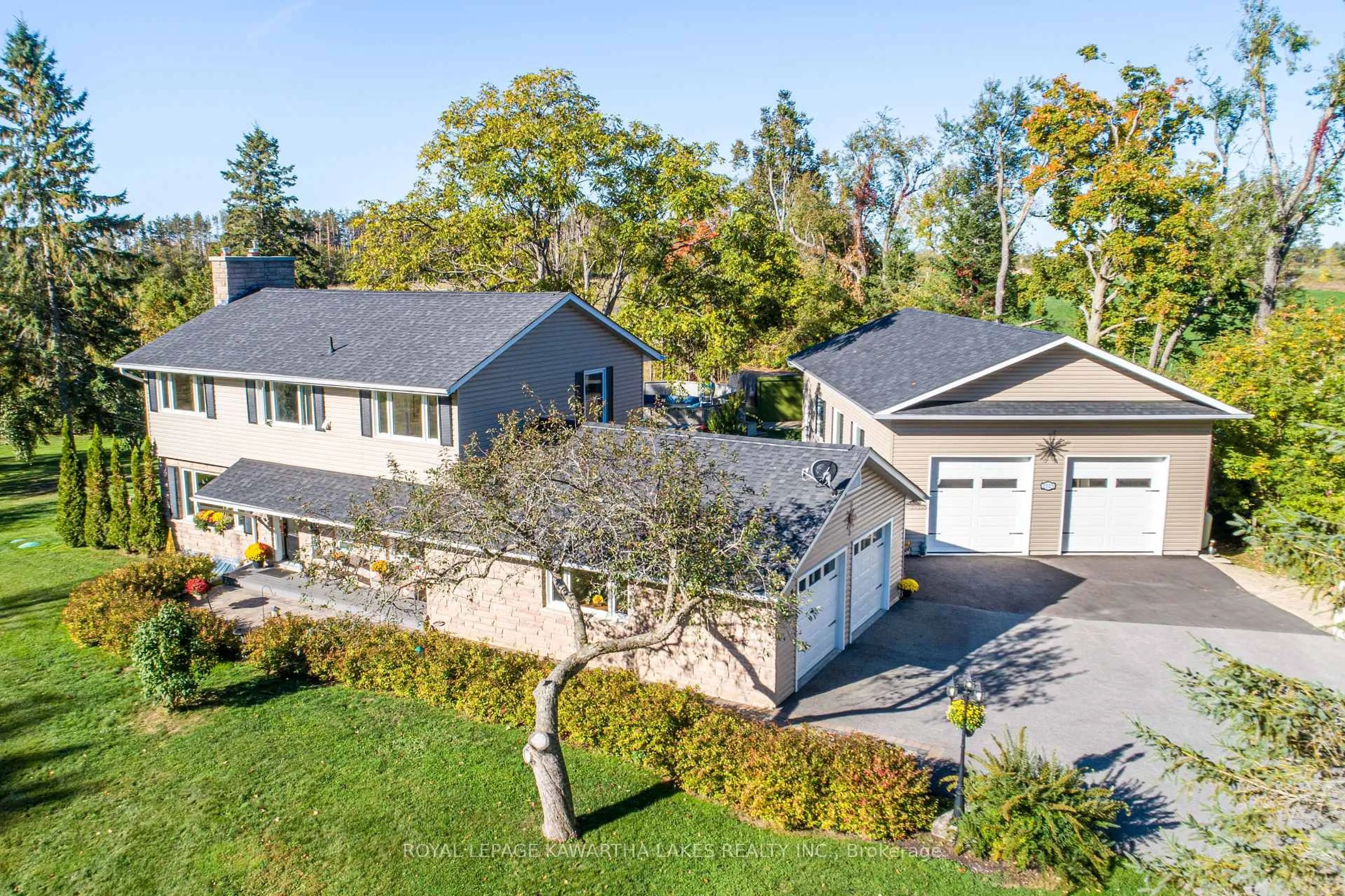 A pic from outside/outdoor area/front of a property/back of a property/a pic from drone, street for 2525 Elm Tree Rd, Kawartha Lakes Ontario K9V 4R1