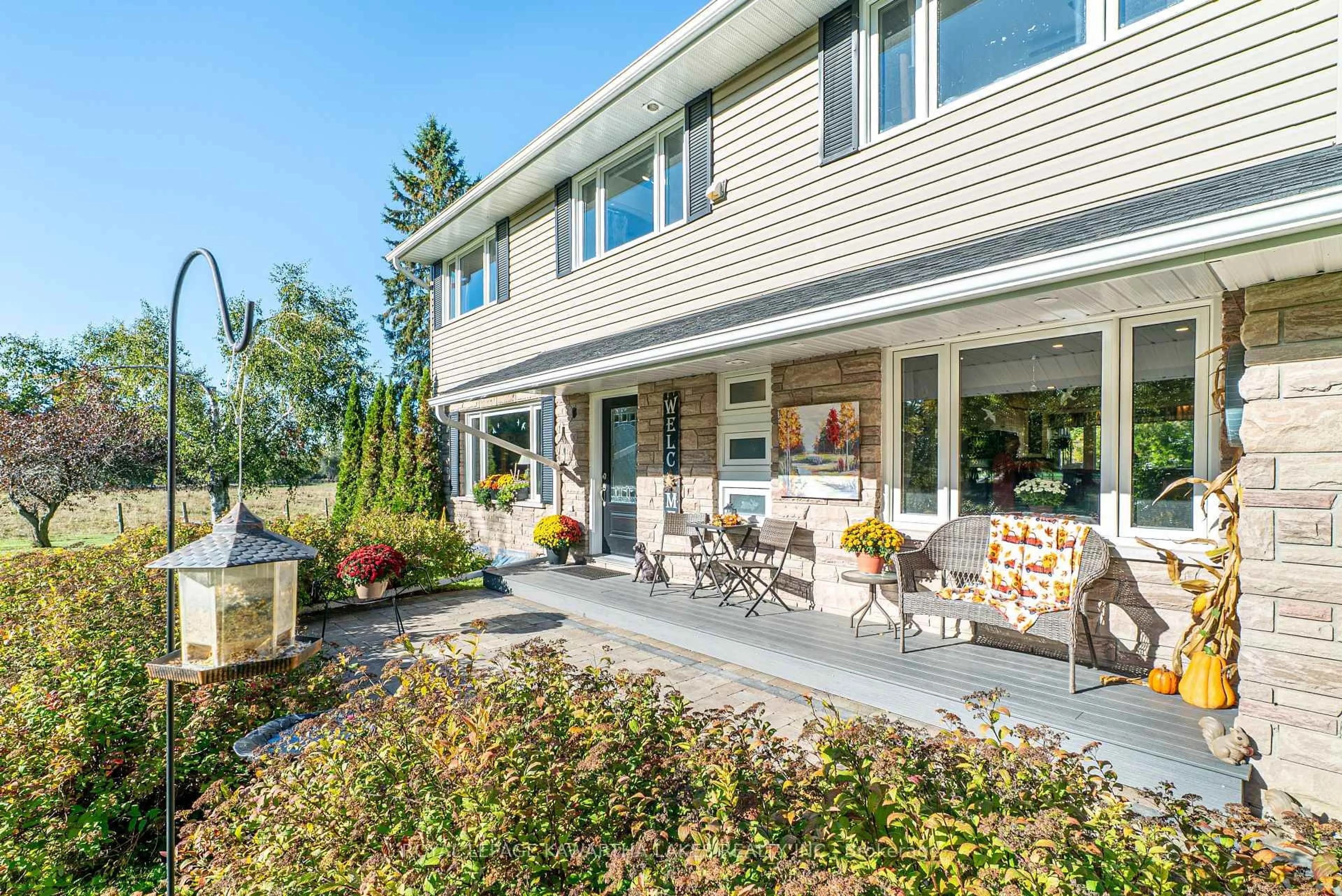 Patio, unknown for 2525 Elm Tree Rd, Kawartha Lakes Ontario K9V 4R1