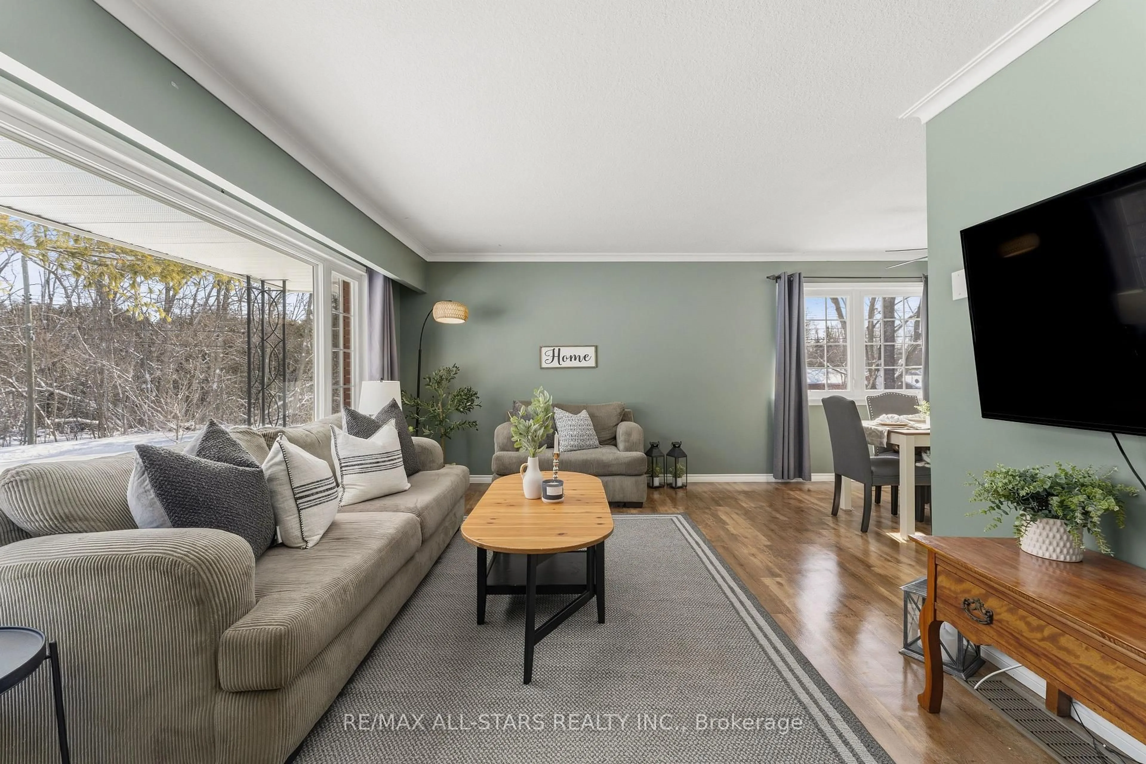 Living room with furniture, unknown for 49 Kennedy Dr, Kawartha Lakes Ontario K0M 1N0